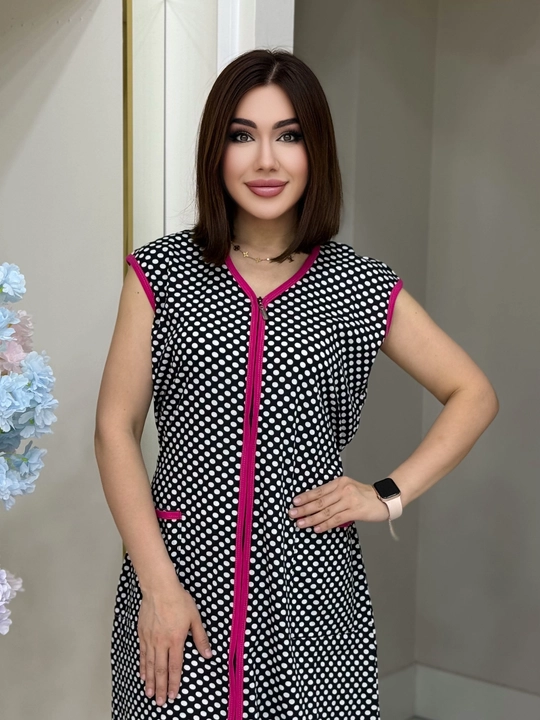 Ayollar uchun yengsiz uy xalati