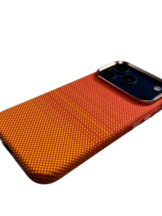 IPhone 17 Pro / Pro Max / 17 Air uchun Luxo Life karbon magnitli g‘ilof Anti-shock