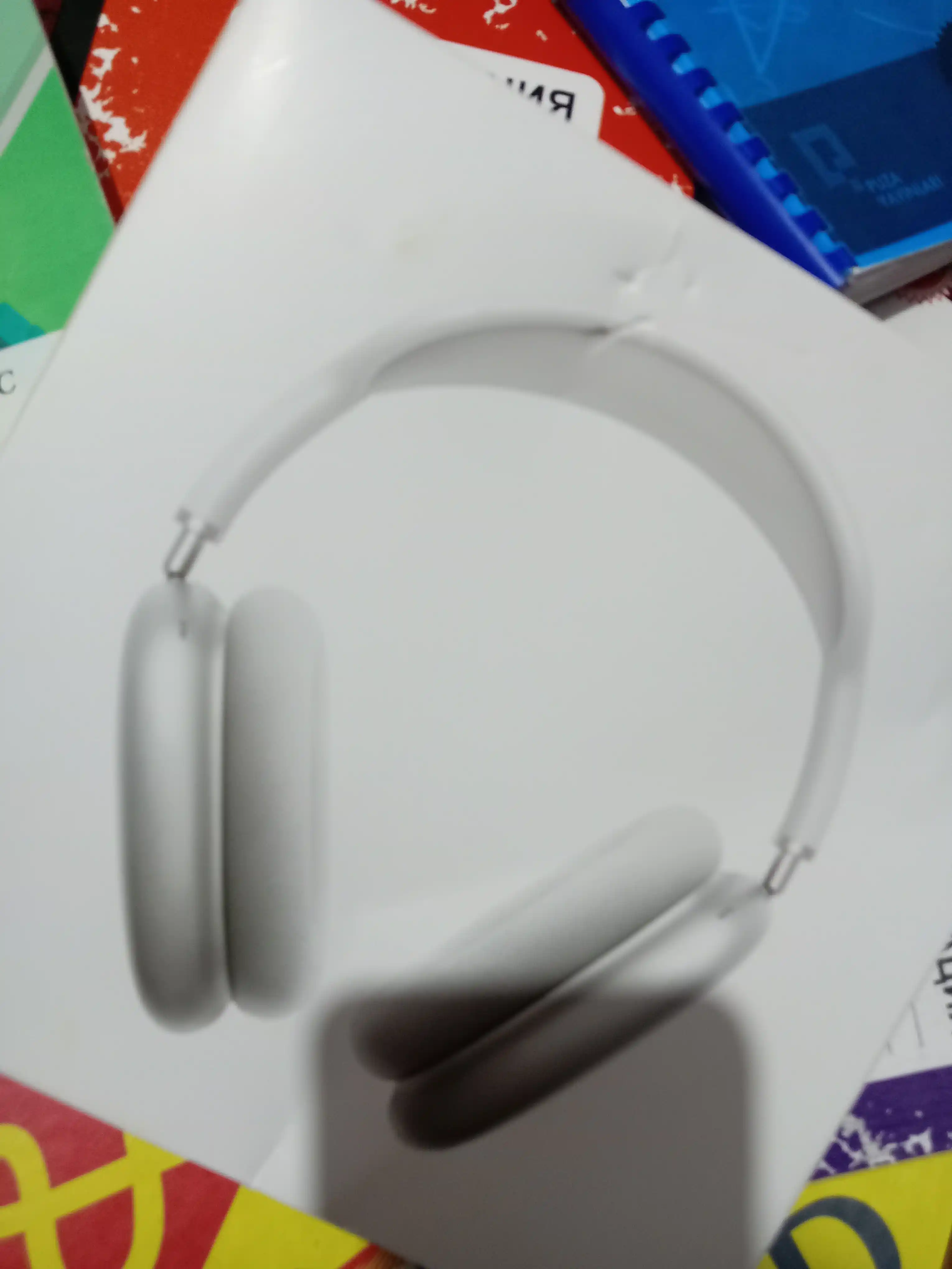 Simsiz Bluetooth quloqchin P9 | Mikrofonli | Bass | SD karta | AUX | Telefon va PC