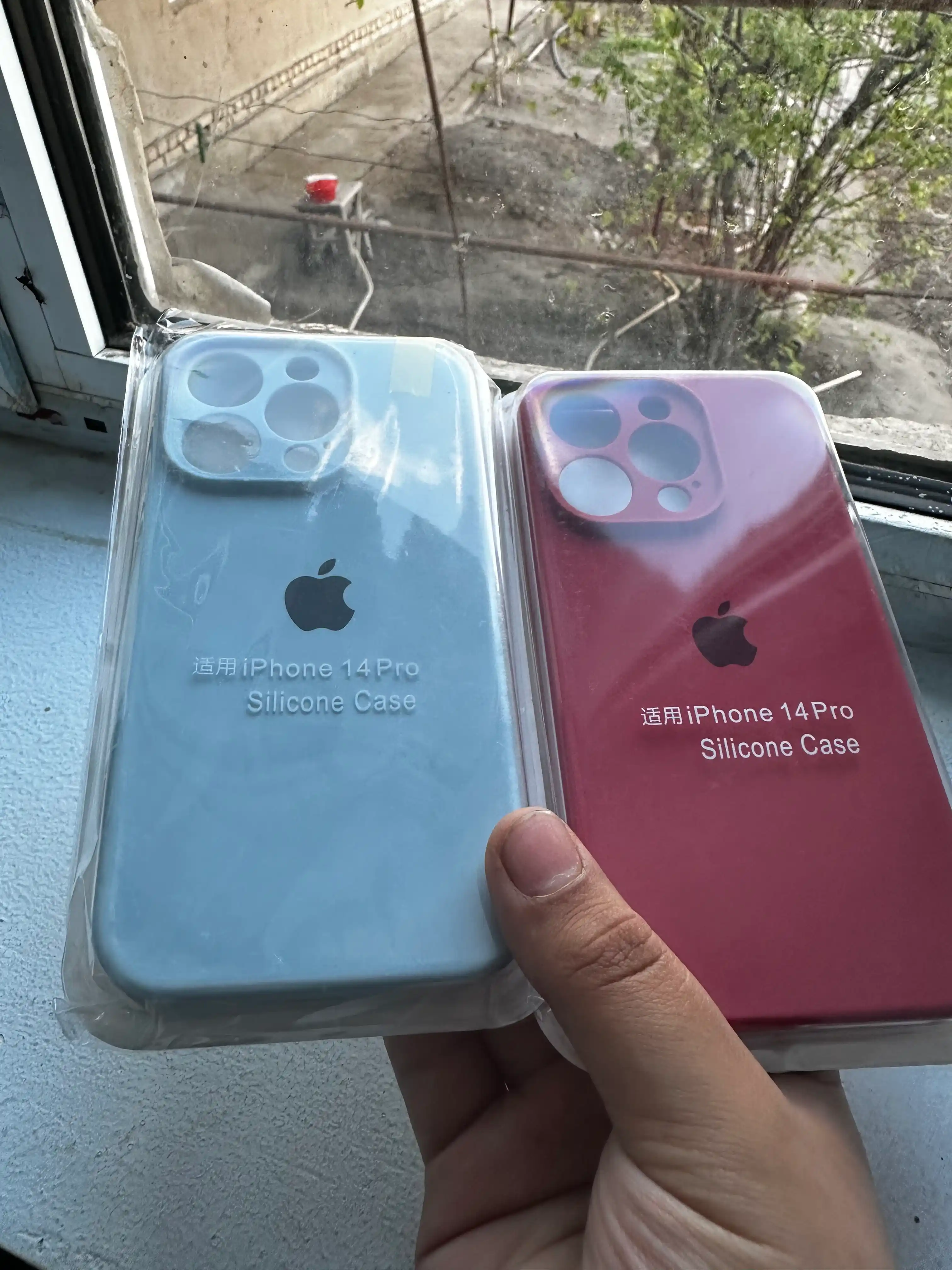 Силиконовый чехол с логотипом для iPhone 11–18 серий