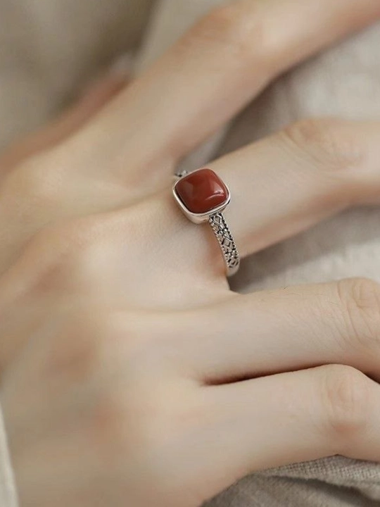 Серебряное кольцо для женщин, с красным камнем, винтаж, стиль, элегантное украшение