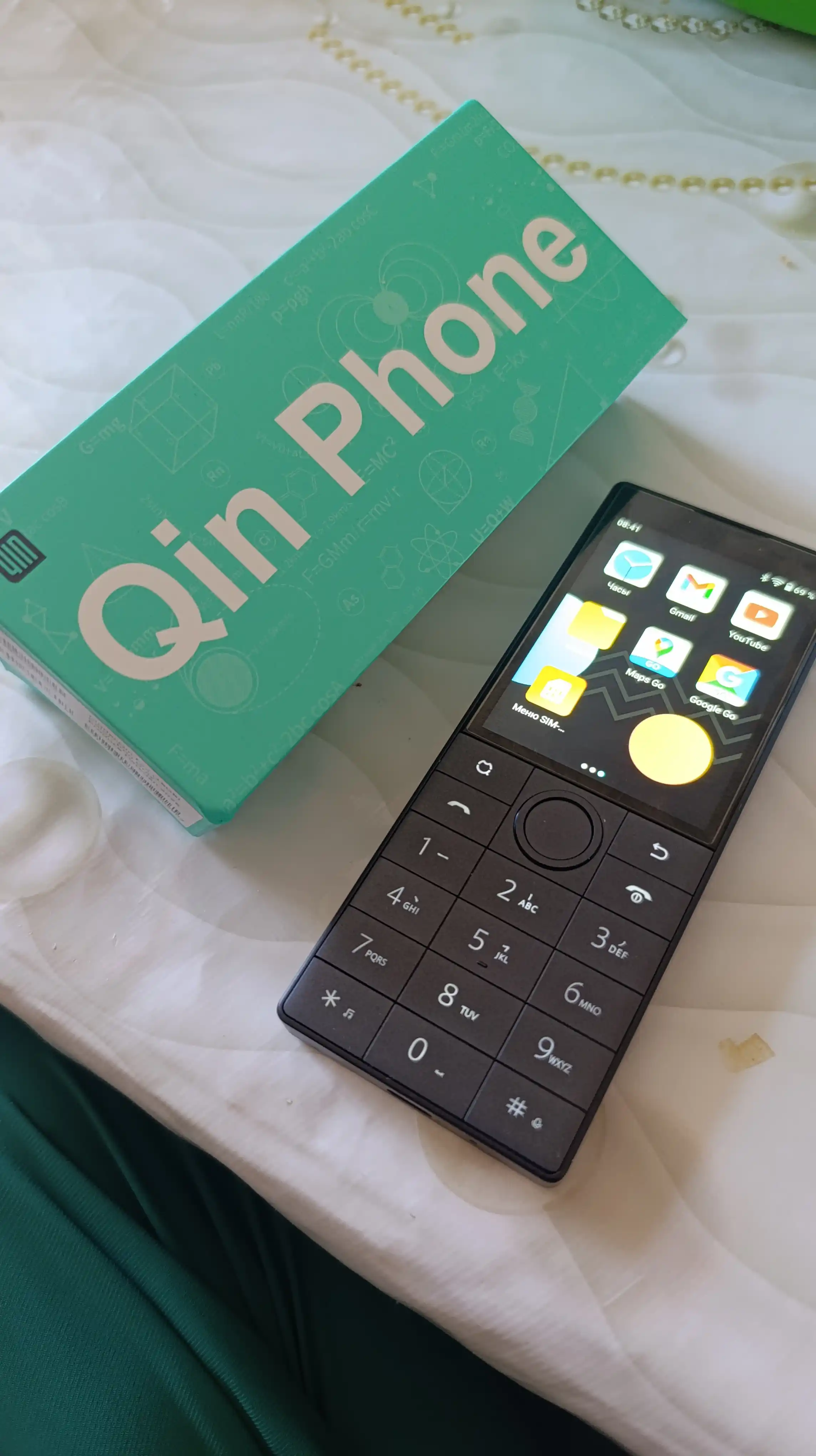 Телефон без камеры, с сенсорным экраном Qin F22, Android 11, Wi-Fi, 4G, 1 SIM, 3/32 ГБ