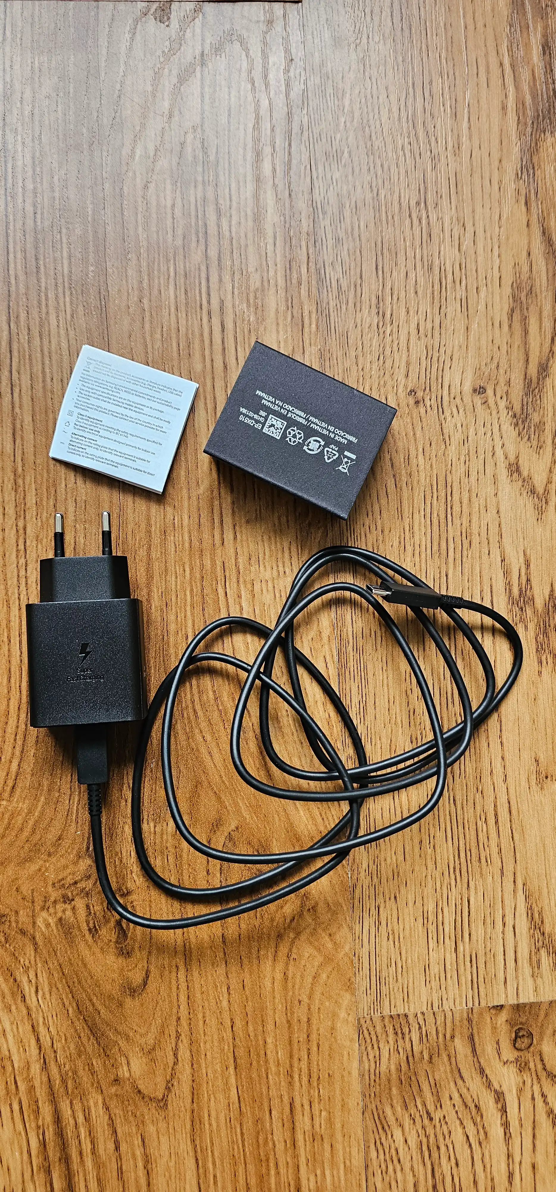 Samsung 45W Type-C zaryadchik, adapter (kabel bilan) Fast Charging 2.0 - Tezkor zaryadlash