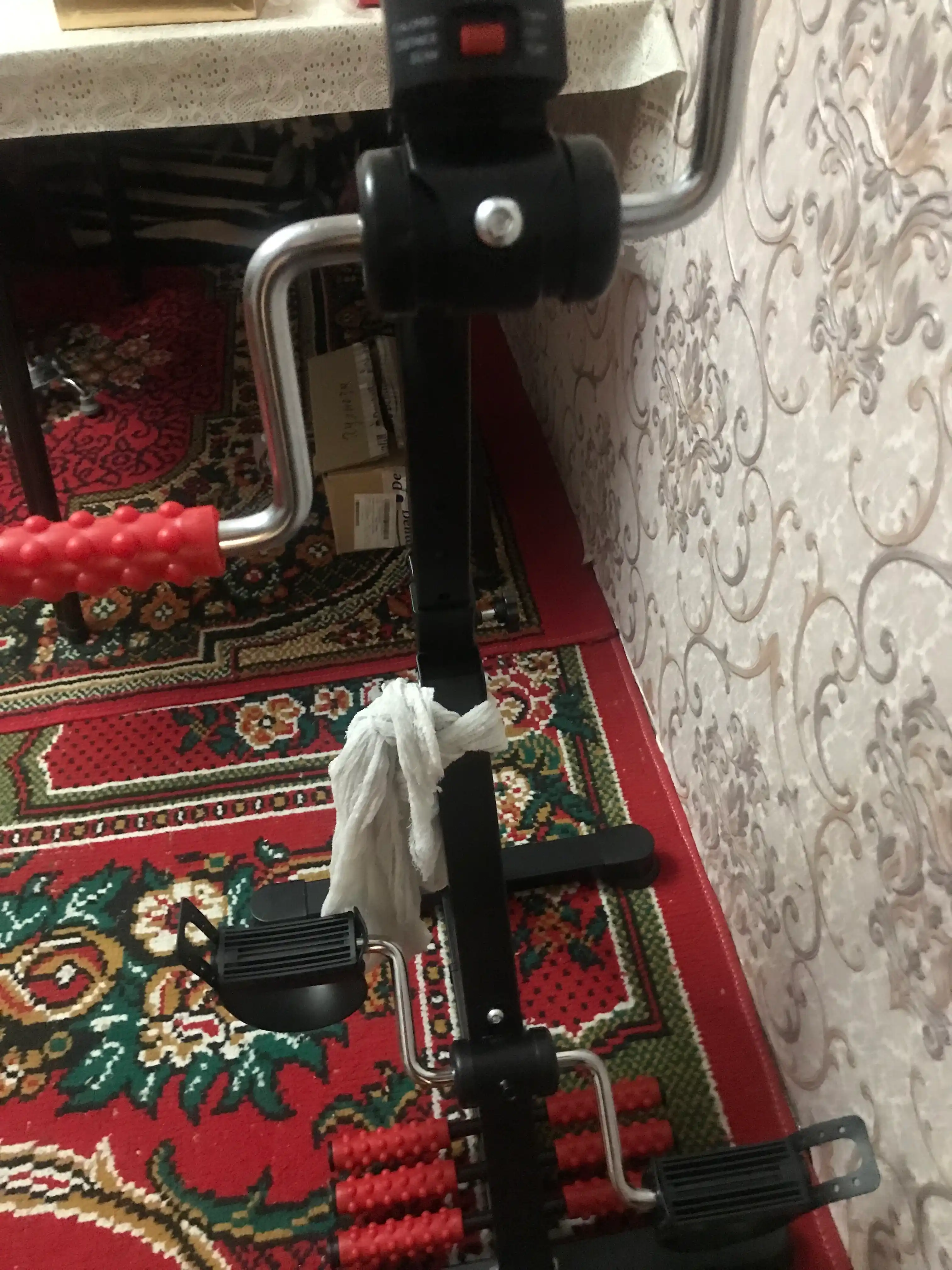 Oyoq va qo'llar uchun mashq velosipedi, massajchi mini velo
