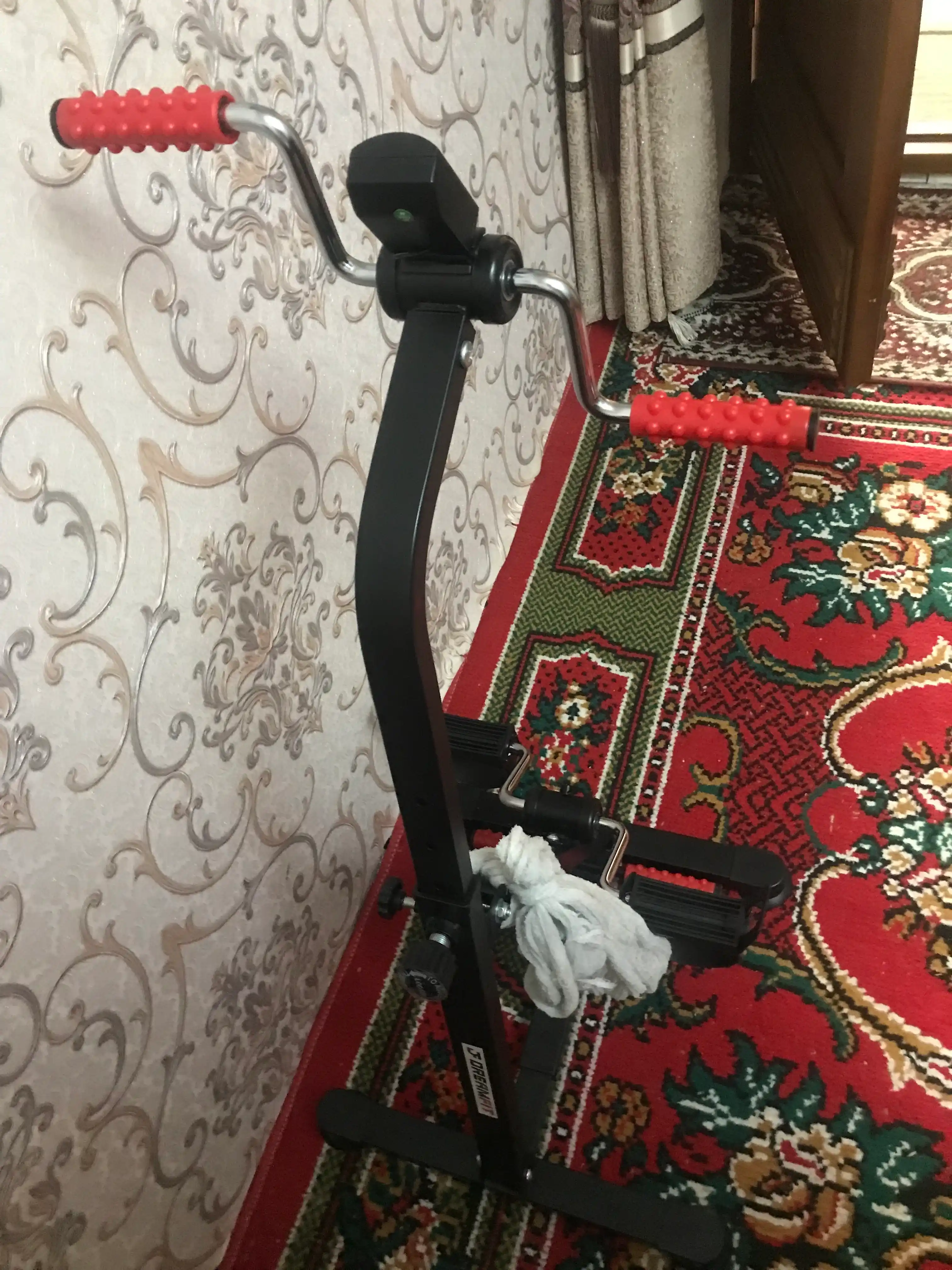 Oyoq va qo'llar uchun mashq velosipedi, massajchi mini velo