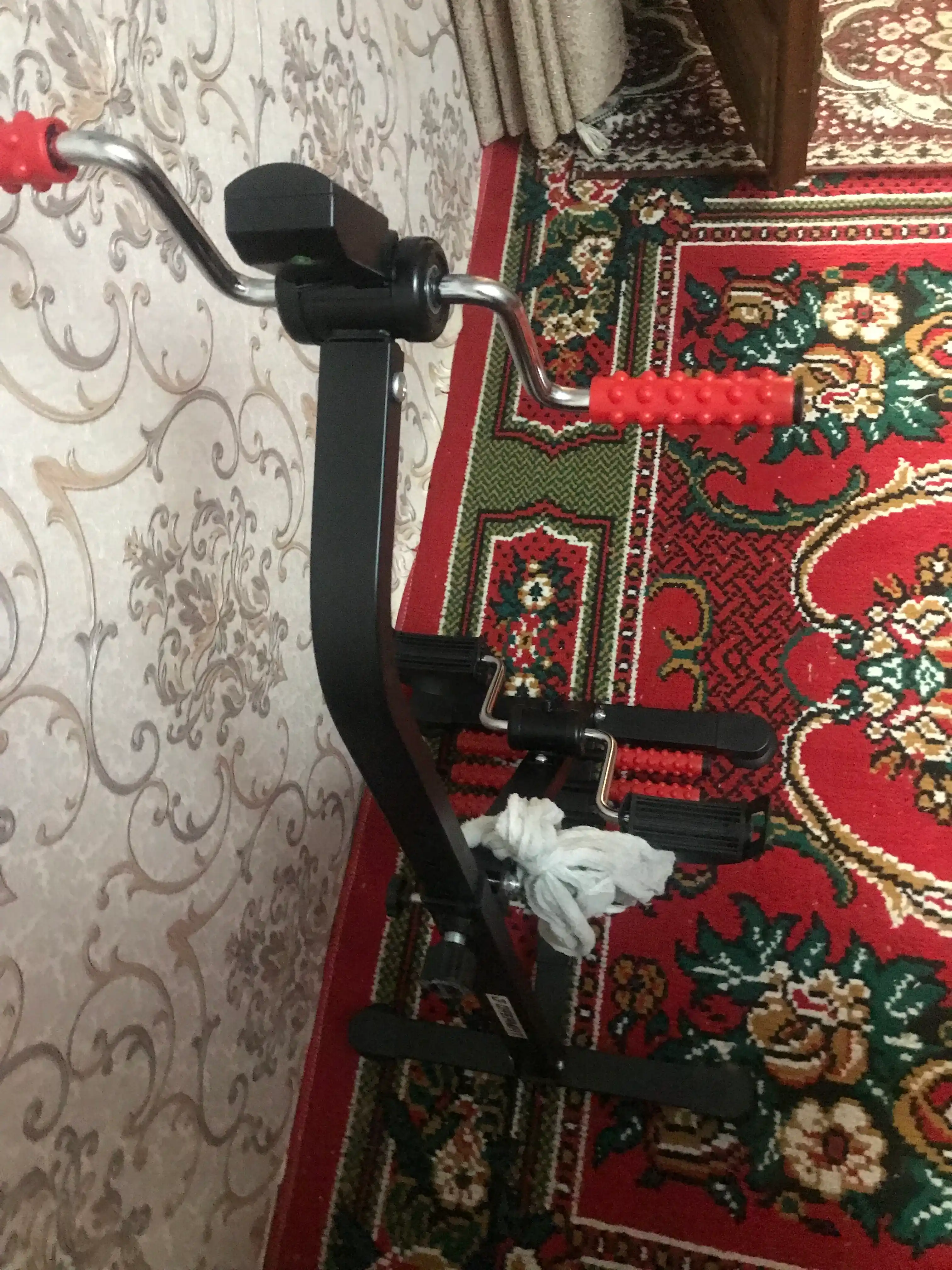 Oyoq va qo'llar uchun mashq velosipedi, massajchi mini velo
