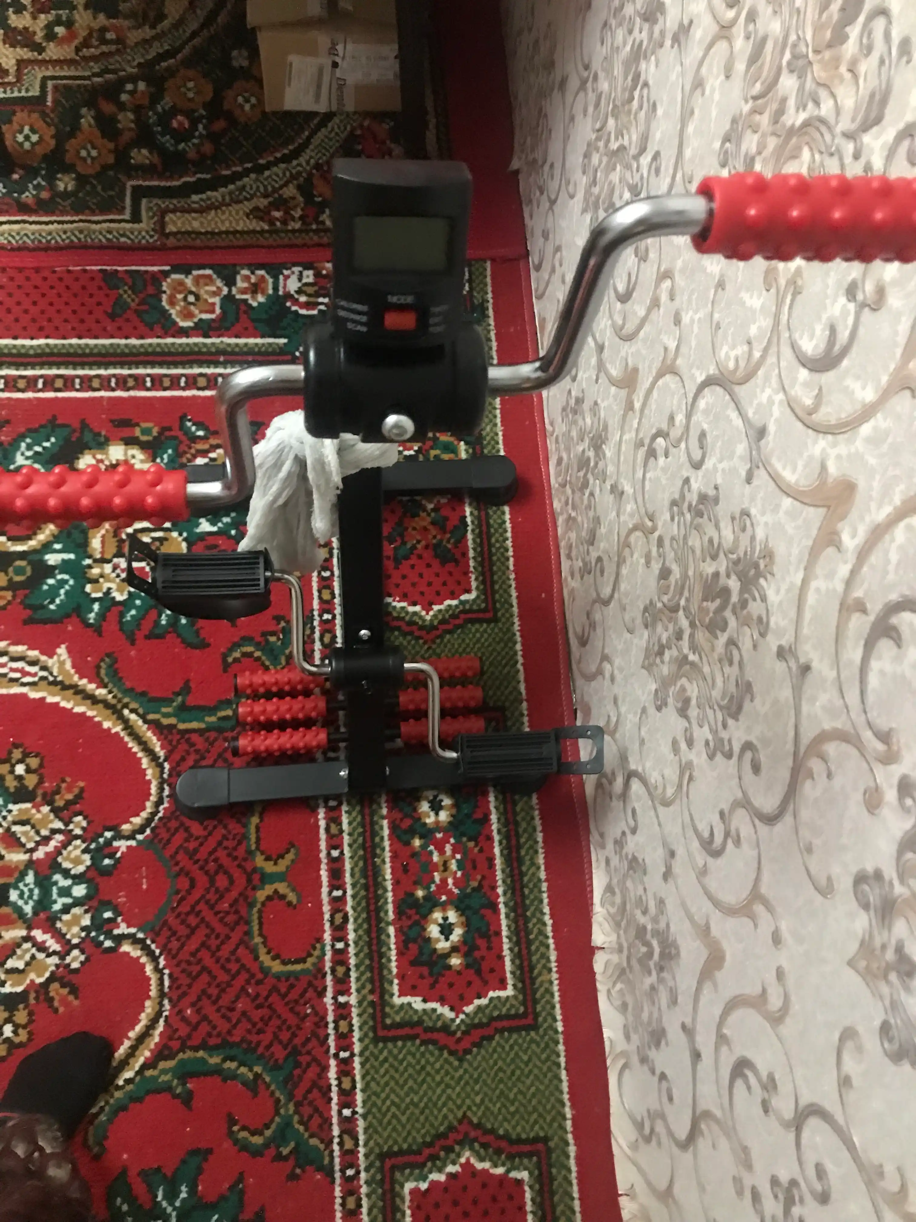 Oyoq va qo'llar uchun mashq velosipedi, massajchi mini velo