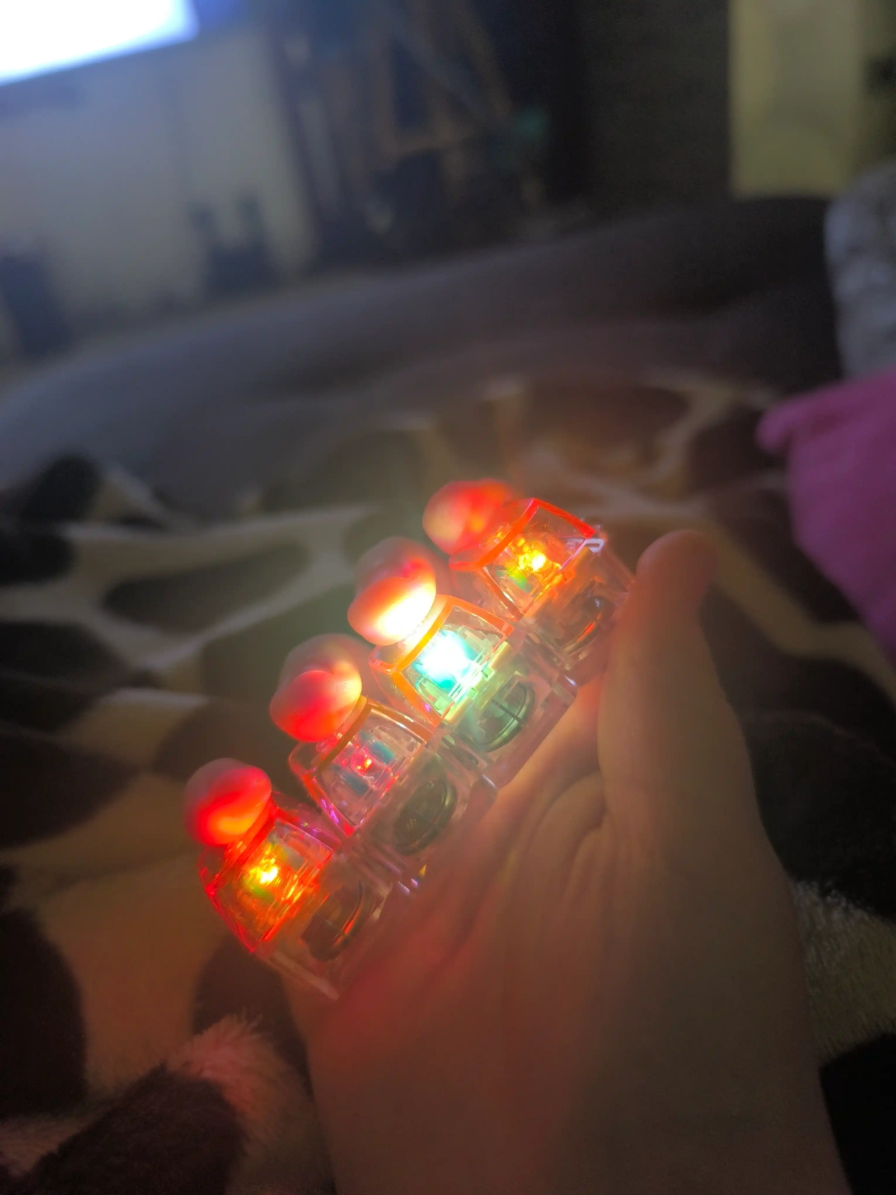 Антистресс брелок-клавиатура с RGB подсветкой, кликер для концентрации внимания