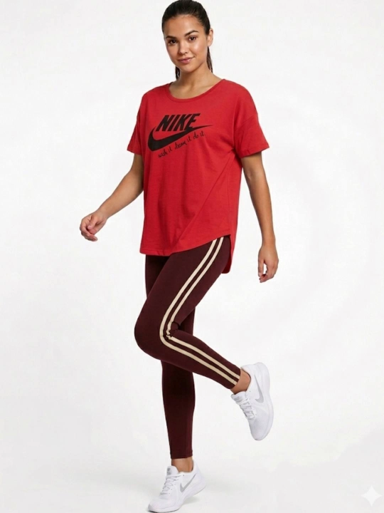 Женский спортивный костюм Nike: Стиль и комфорт в каждом движении - 