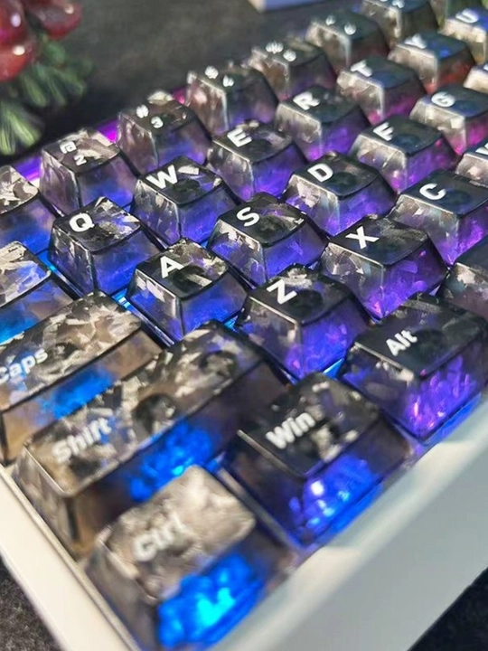 Кейкапы в стиле “Поток Информации” — вдохновлено CS:GO