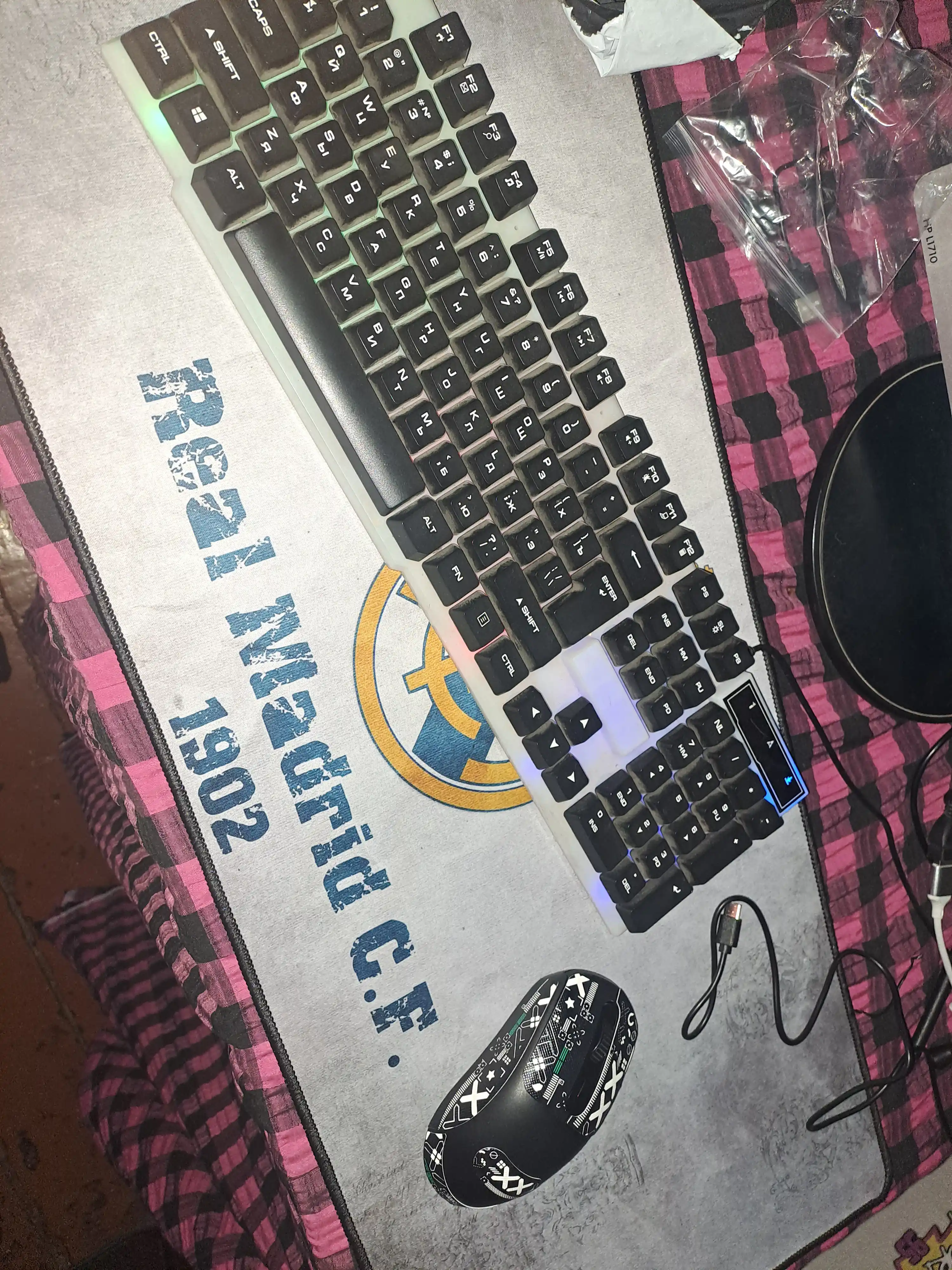 T-Wolf X8 2.4G simsiz sichqoncha, USB qabul qilgich bilan, DPI sozlanadigan va ergonomik