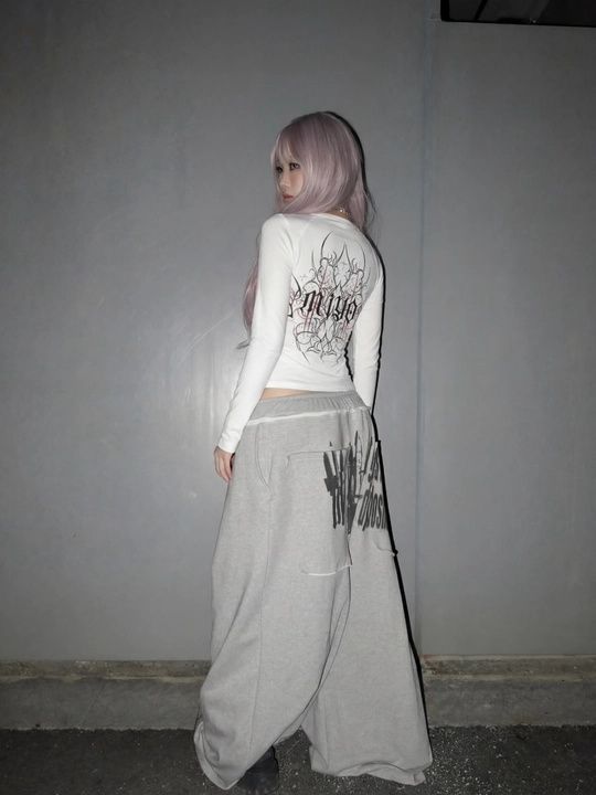 MIYO, Ayollar uchun slim fit longslivlar – gotik osiyo uslubi Y2K