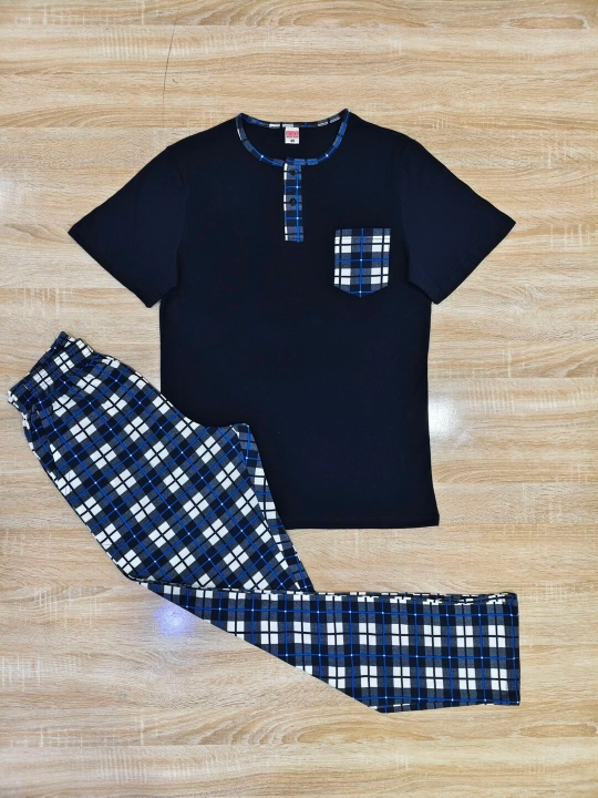 Erkaklar uchun pijama