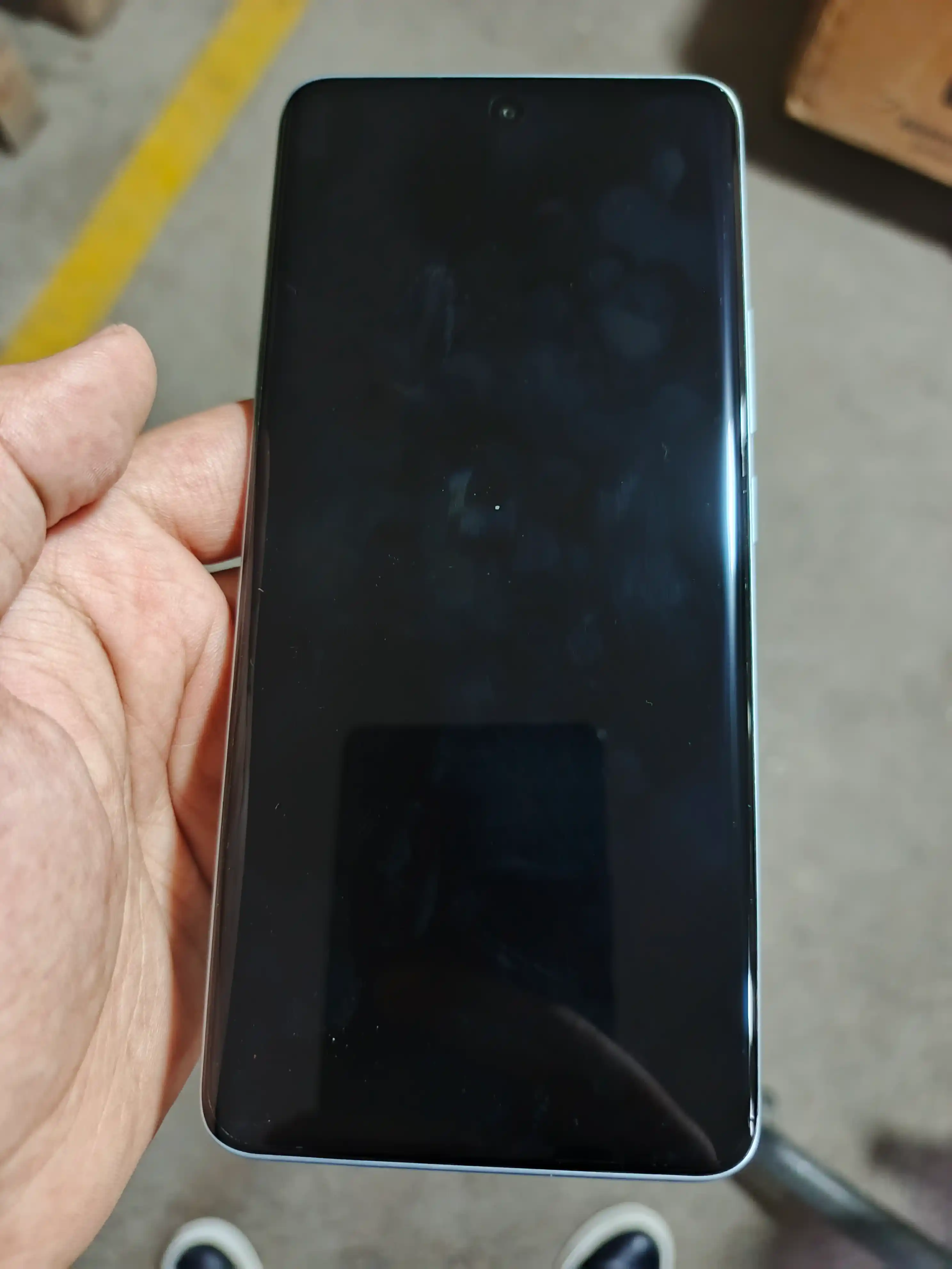 Смартфон Redmi Note 15 8/256, 6000 мАч, 6,77 AMOLED-экран 120 Гц, 108 МП, гарантия 1 год