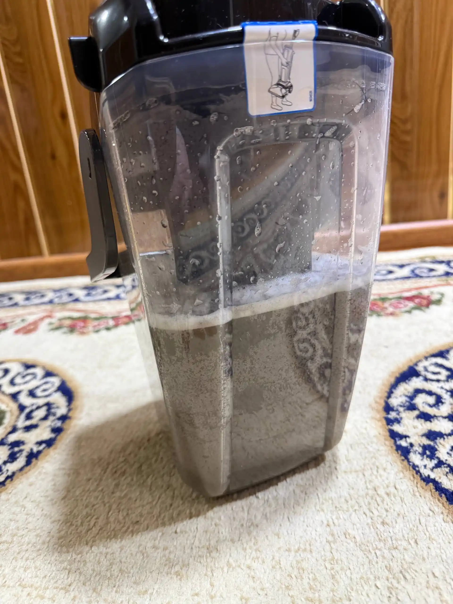 Профессиональный пылесос для чистки ковров Bissell 3672H Revolution Professional