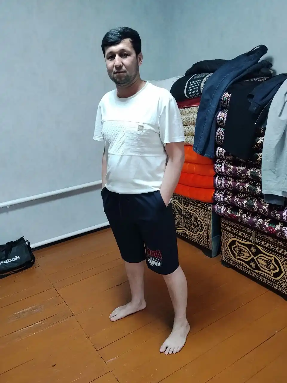Erkaklar uchun shortiglar, pahta ma'tosidan,