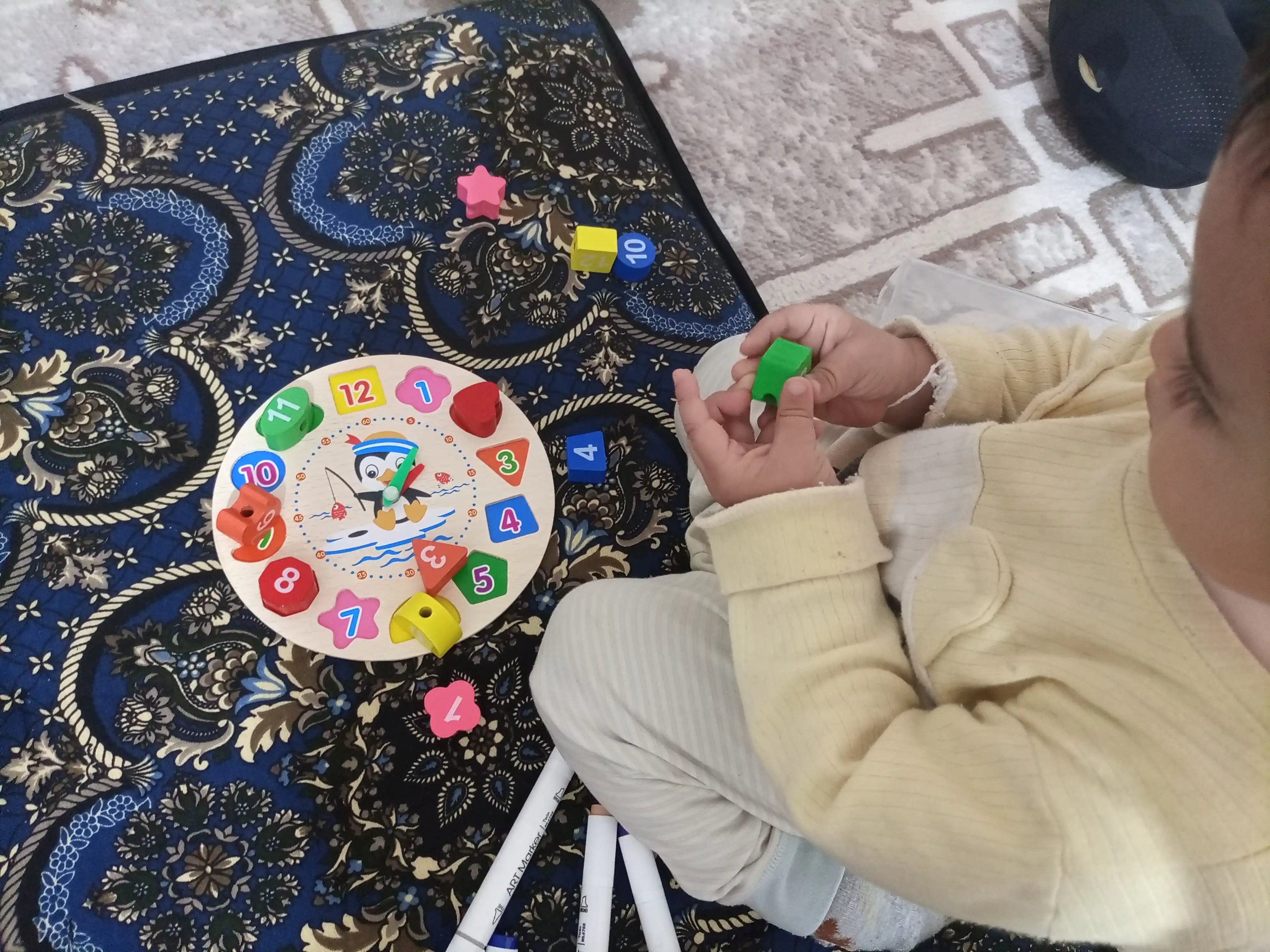 Montessori sorter piramida – raqamli yog‘och rivojlantiruvchi o‘yinchoq