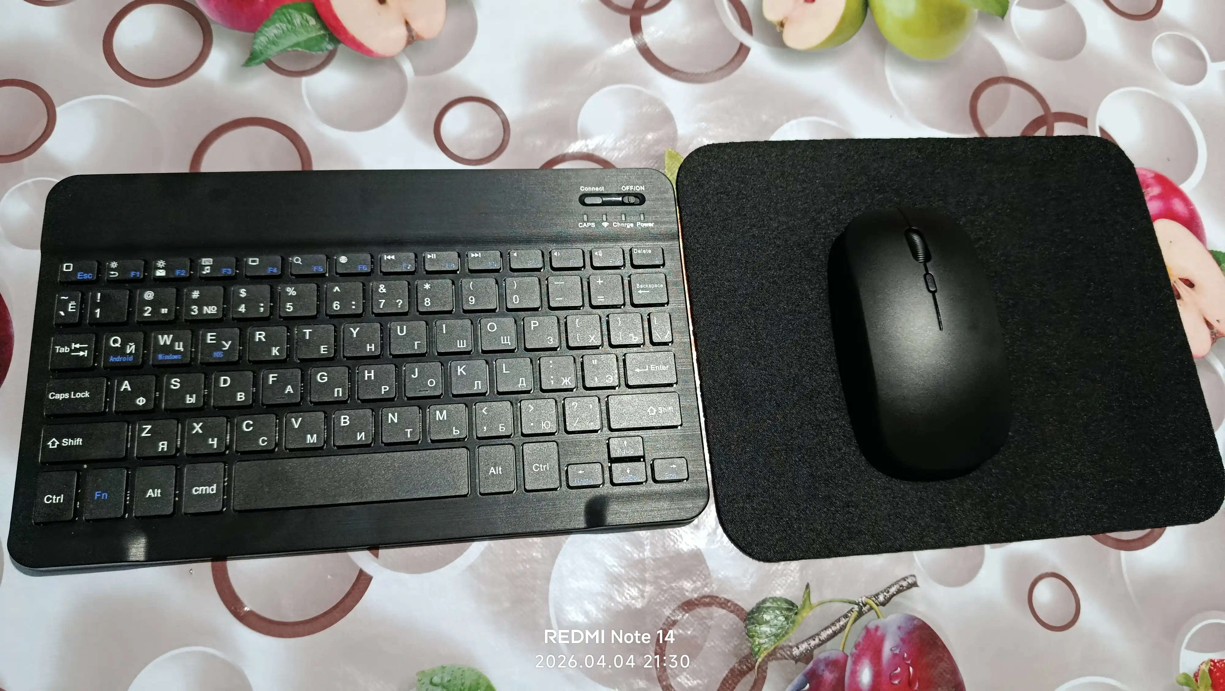 Telefon, planshet va kompyuter uchun simsiz Bluetooth klaviatura va sichqoncha, ultrayupqa