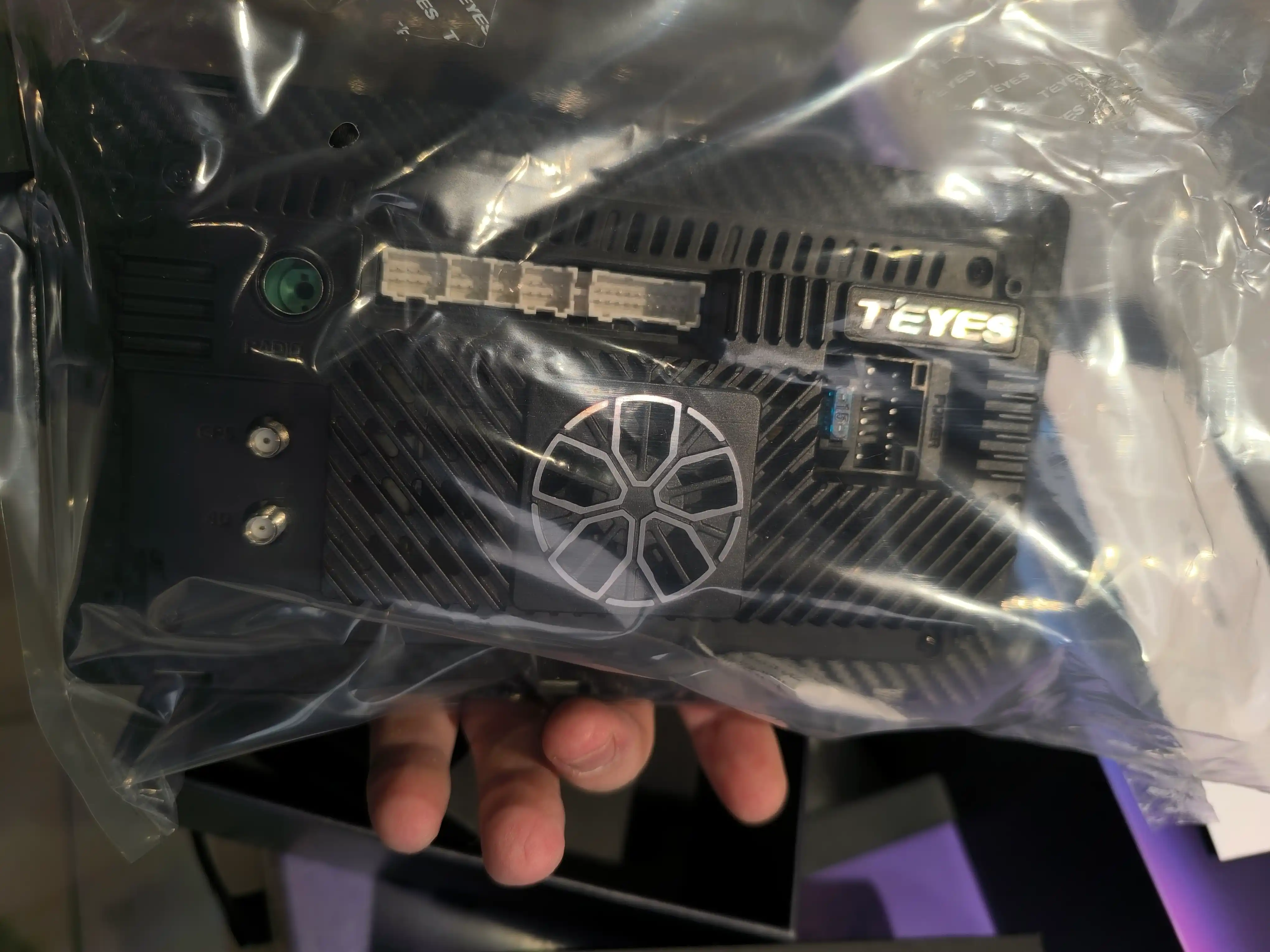 Автомонитор Teyes CC3L, 4/32Гб и 4/64Гб, android монитор, HD сенсорный экран, с сим картой