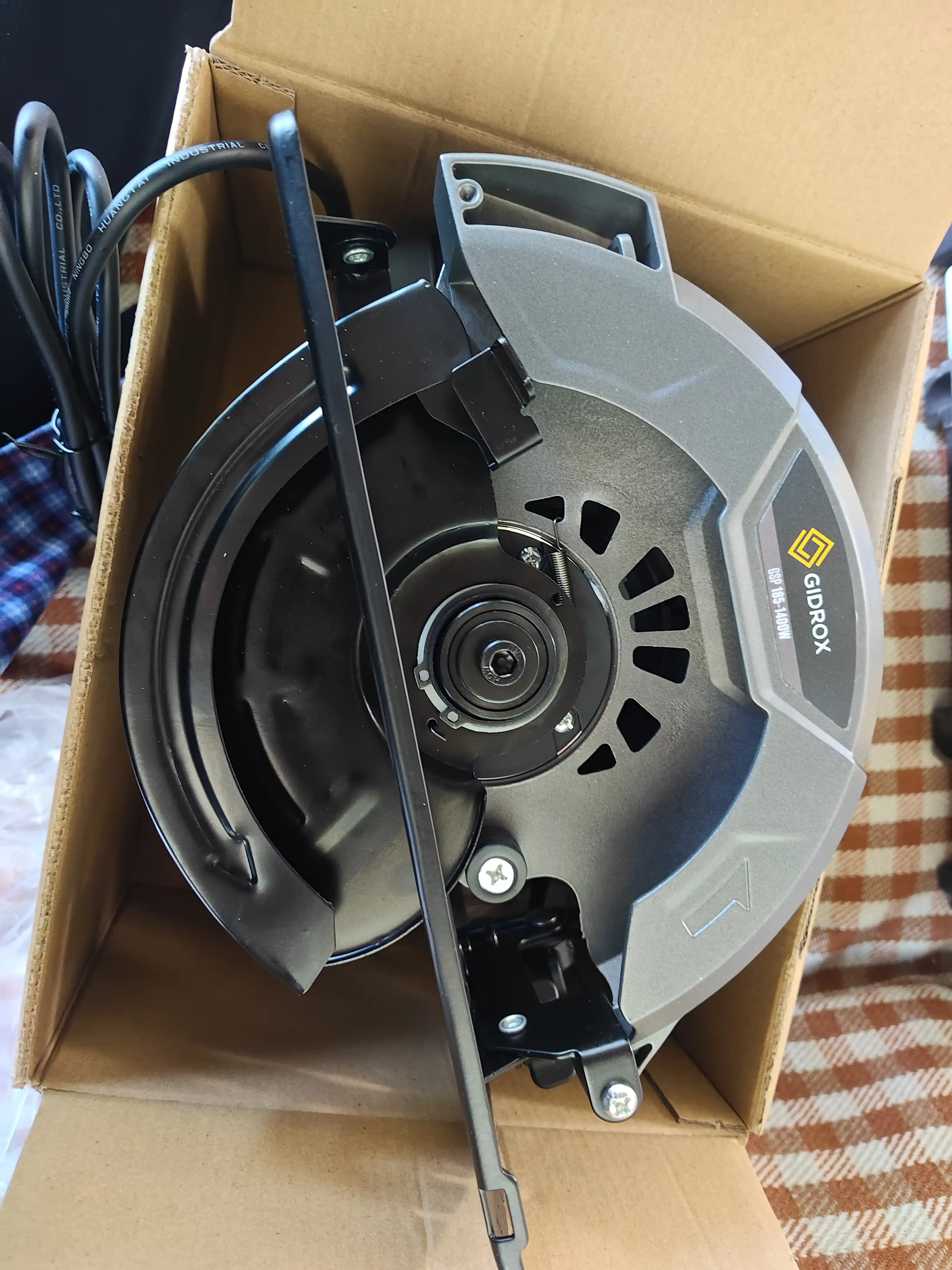 Elektr professional universal dumaloq arra, elektr arra Gidrox GSP-185
