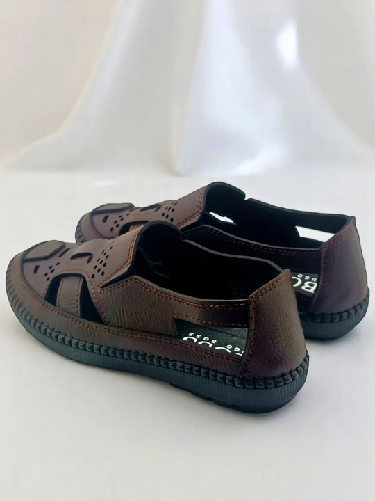 Yoz, bahor, kuzning issiq kunlari uchun erkaklar uchun sandallar, 40-44