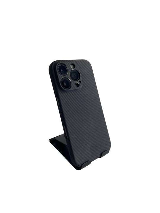 Karbon dizaynli iPhone g‘ilof – zarbaga chidamli va himoyali Case, 12-17 Pro, Pro Max