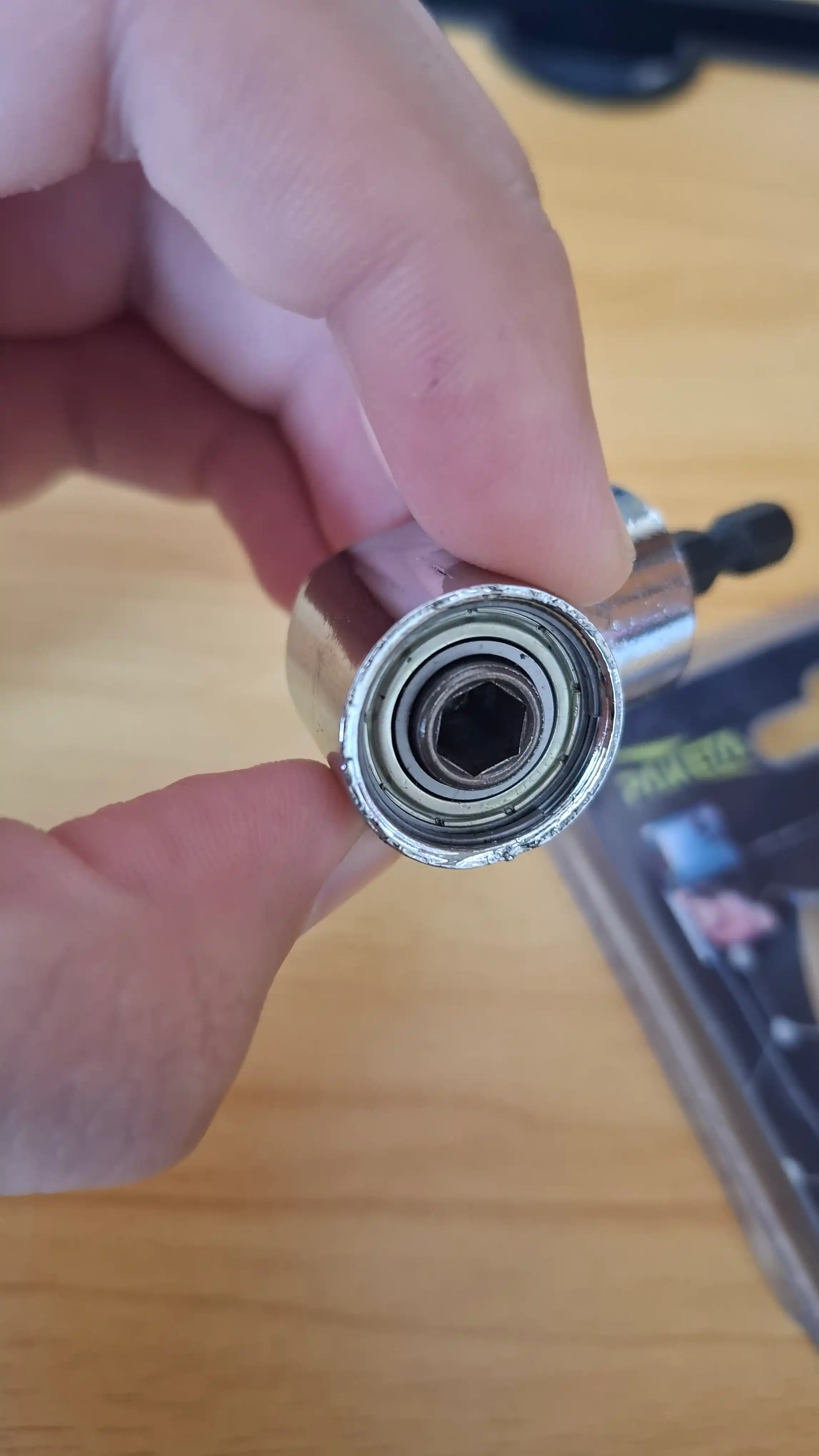 Угловой адаптер 105° для шуруповёрта и дрели (1/4”, 6.35 мм)
