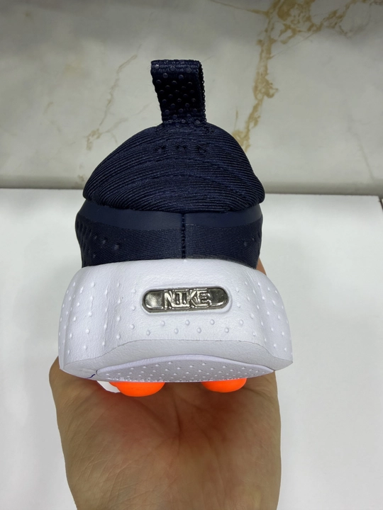 Nike Кроссовки Mind 002 — инновационный комфорт