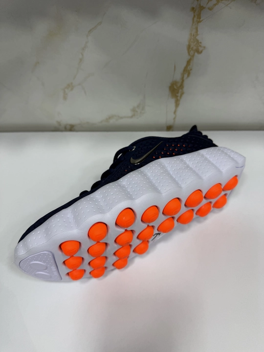 Nike Кроссовки Mind 002 — инновационный комфорт
