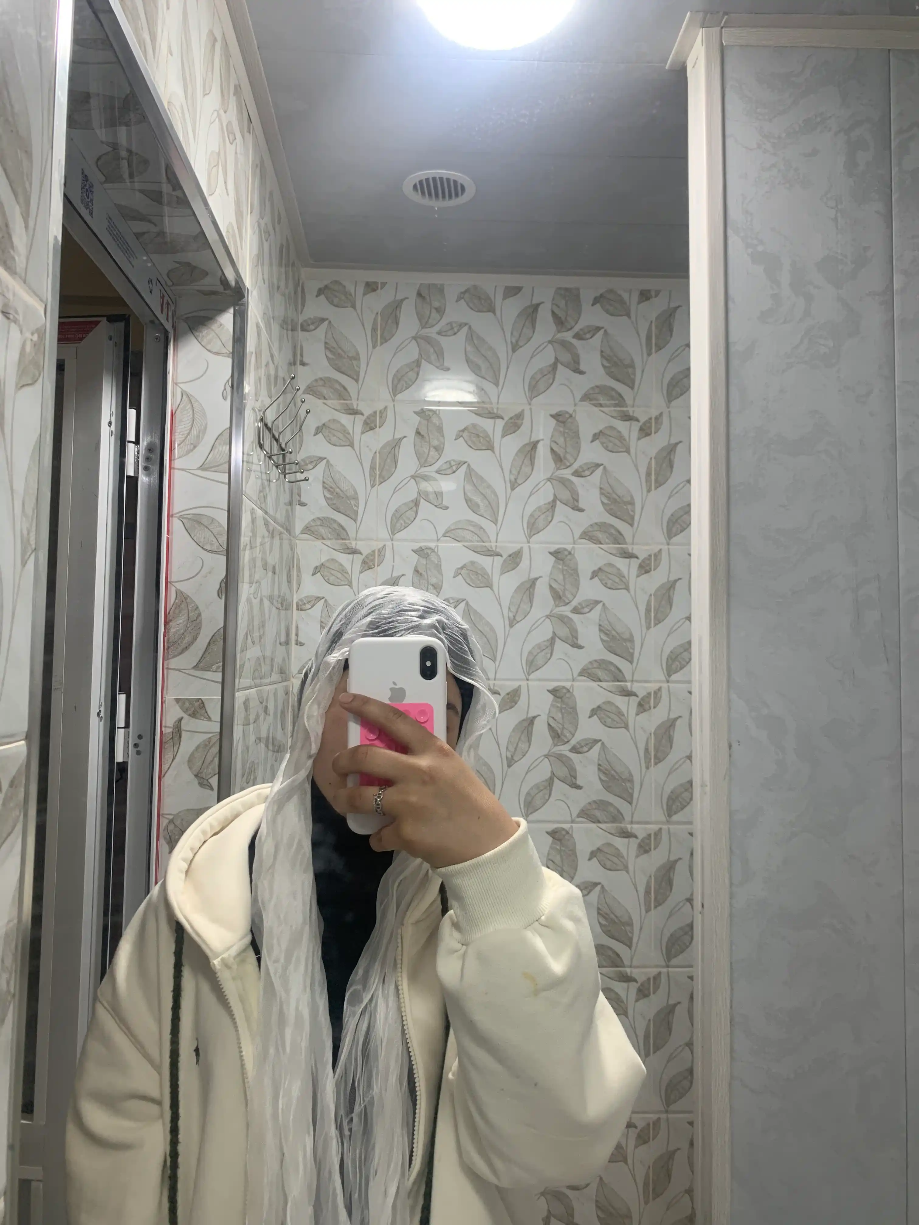 Липучка, держатель для телефона, держатель, липпер, липучка с присосками на телефон