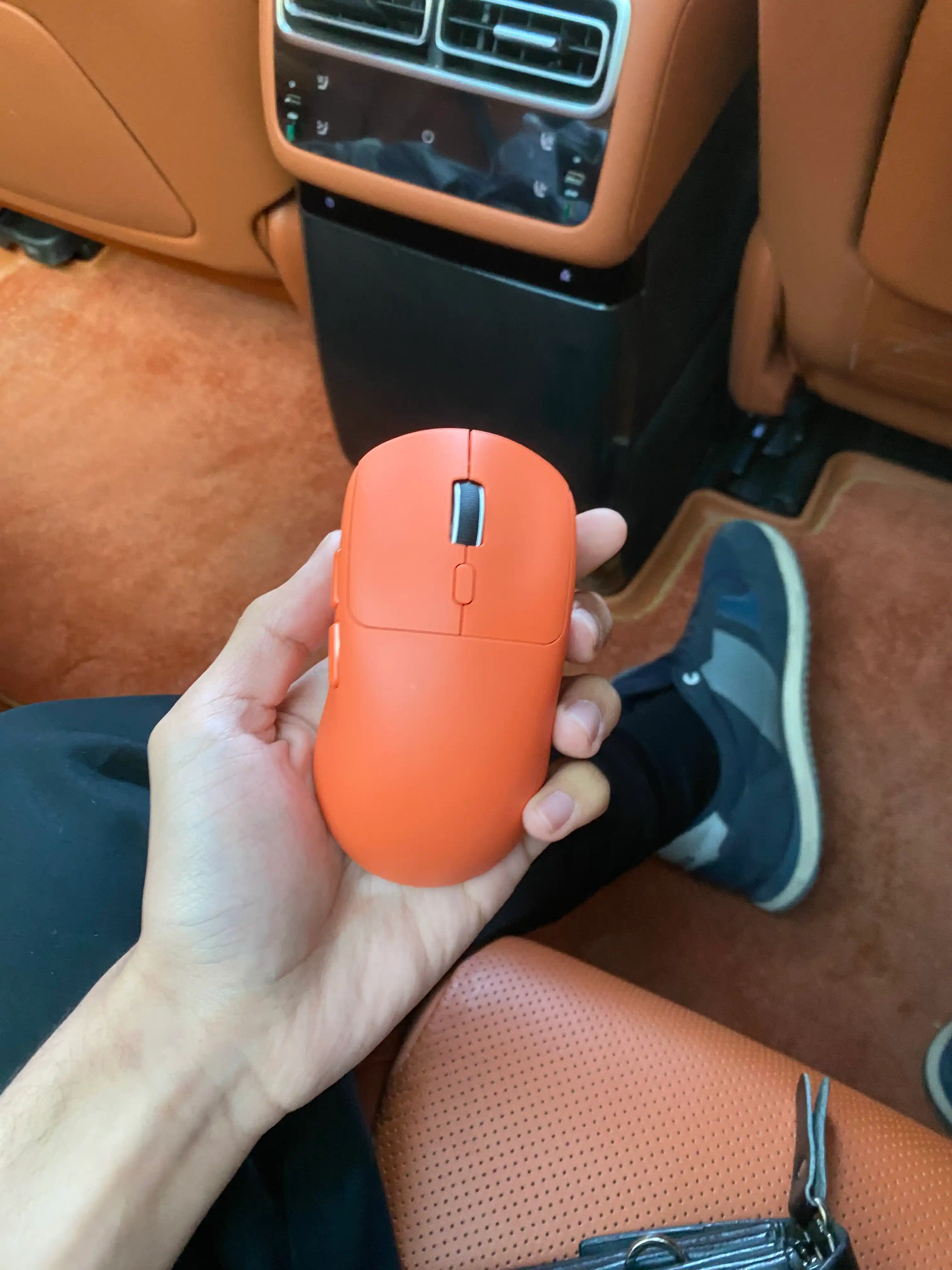 O'yin uchun simsiz sichqoncha, Bluetooth 5.0/2.4G. 8000 DPI