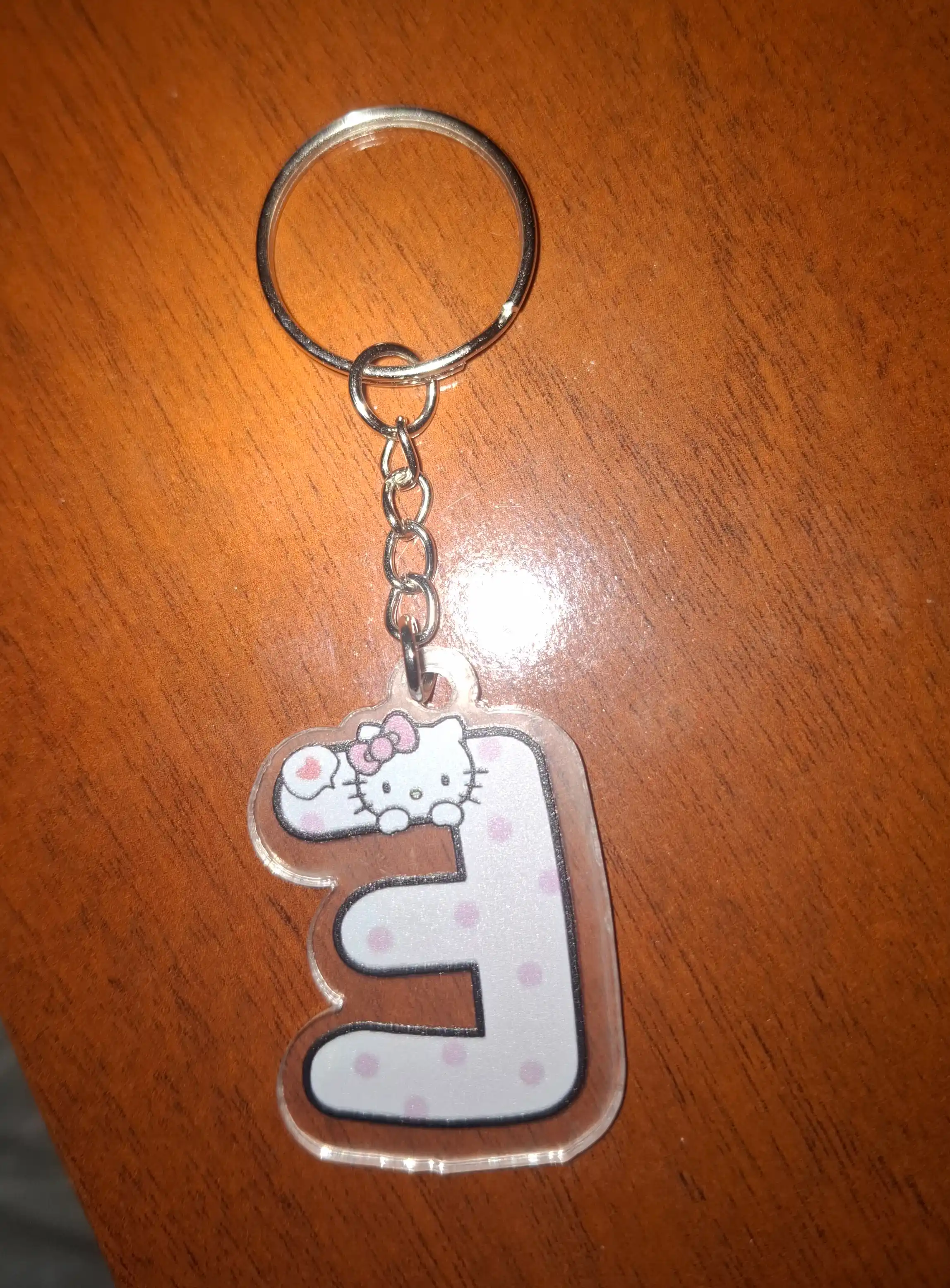 Hello Kitty sumka va kalitlari uchun yoqimli breloklar