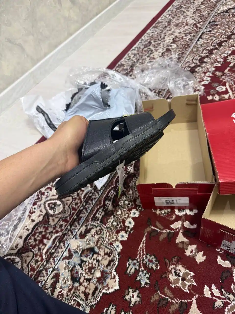 Erkaklar uchun shippaklar, yoz uchun, turkiya teri