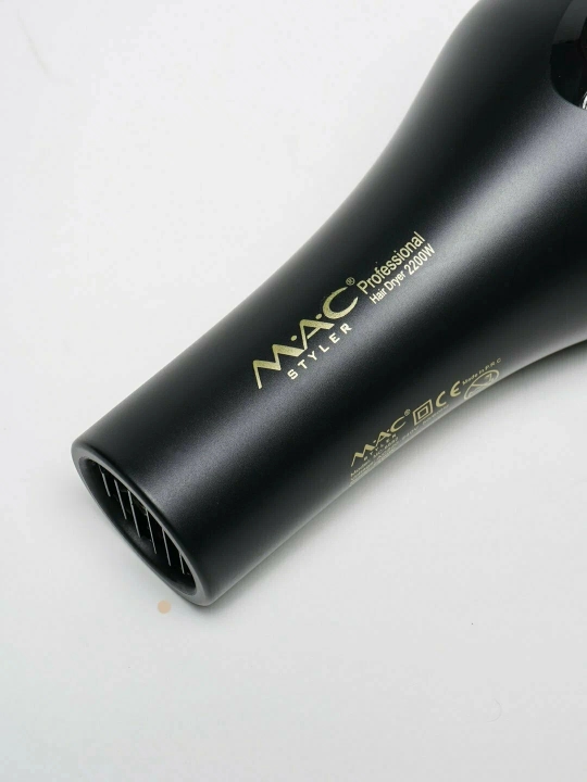 MAC styler MC-6682 professional soch quritgichi, ionizatsiya bilan quritish va pardozlash uchun mo‘ljallangan, 2200W