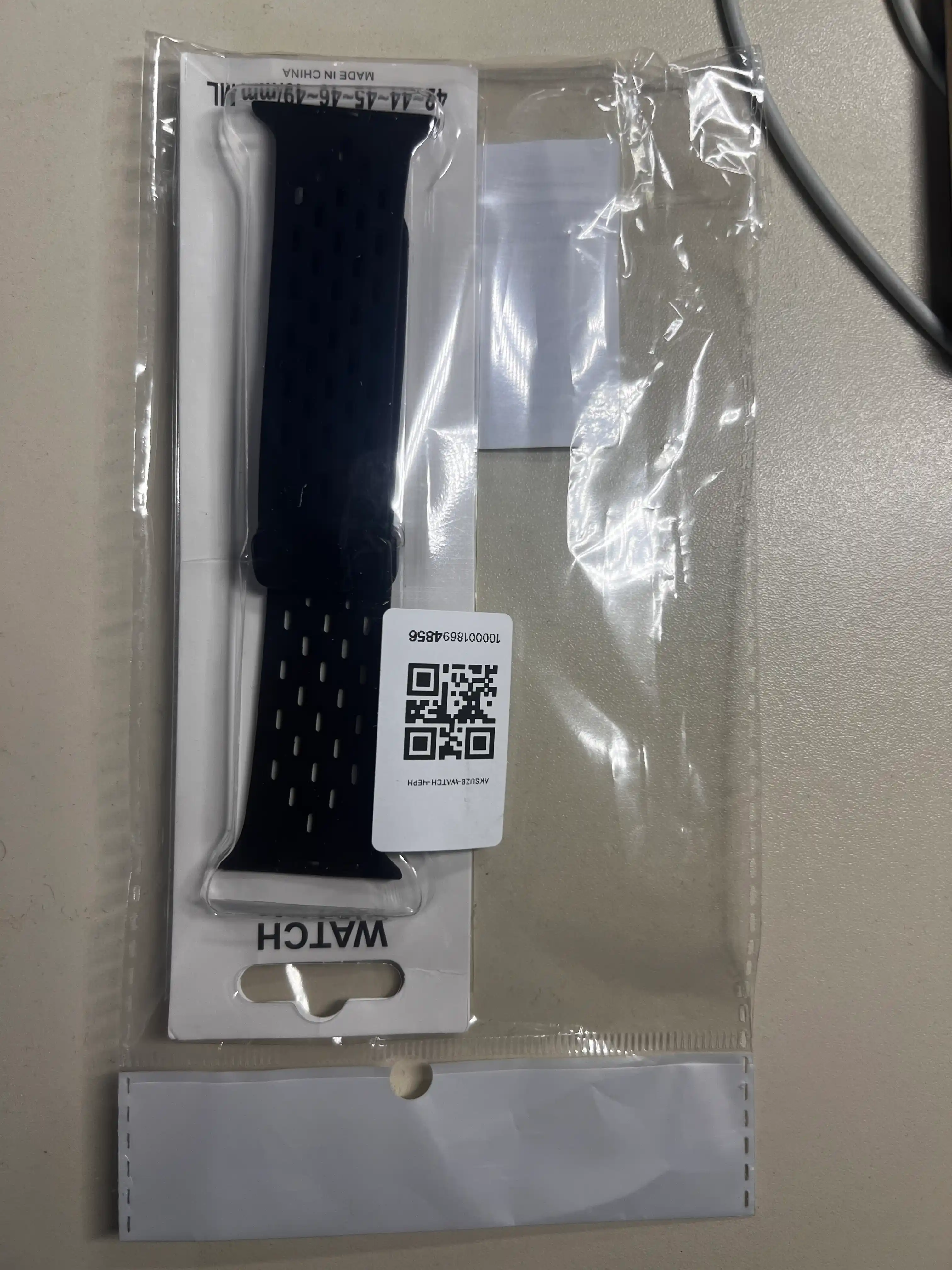 Спортивный силиконовый ремешок, на магнитной основе, для Apple Watch 42, 44, 45, 49 мм