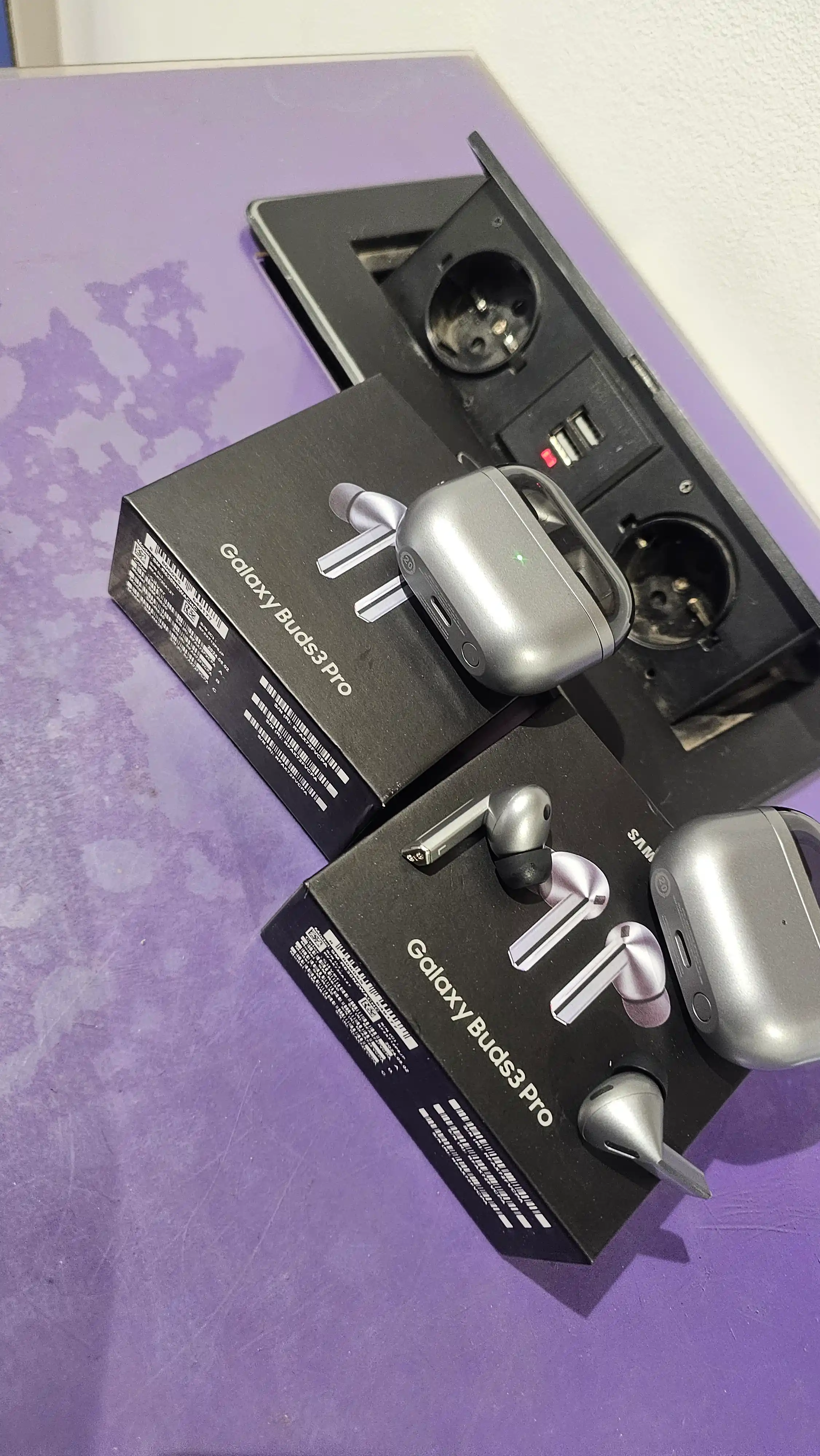 Sensorli Galaxy Buds 3 Pro simsiz quloqchinlari