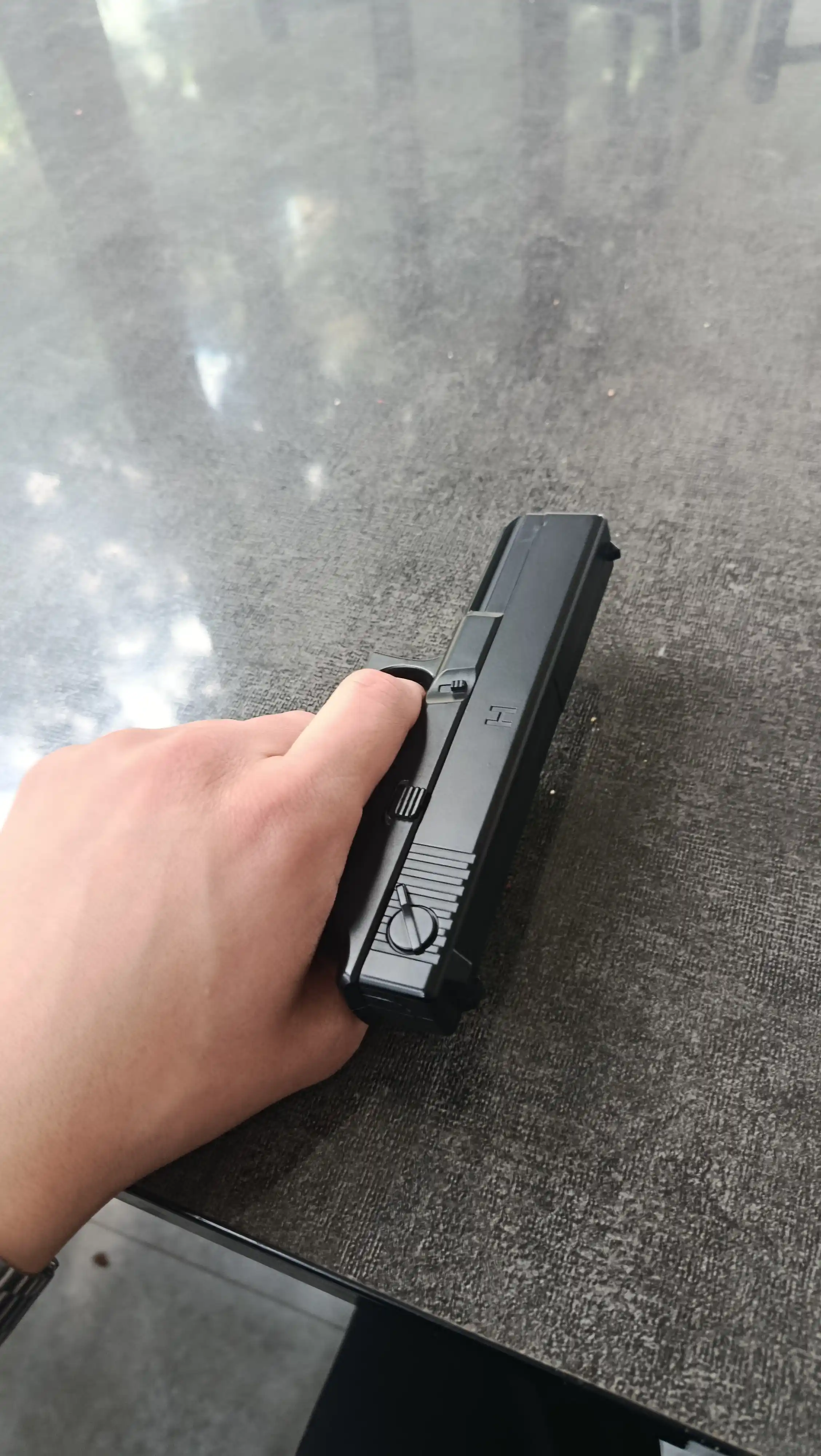 Temir pistolet, o'yinchoq pnevmatik qurol, metal pistolet, Glock bolalar uchun oyinchoqlar