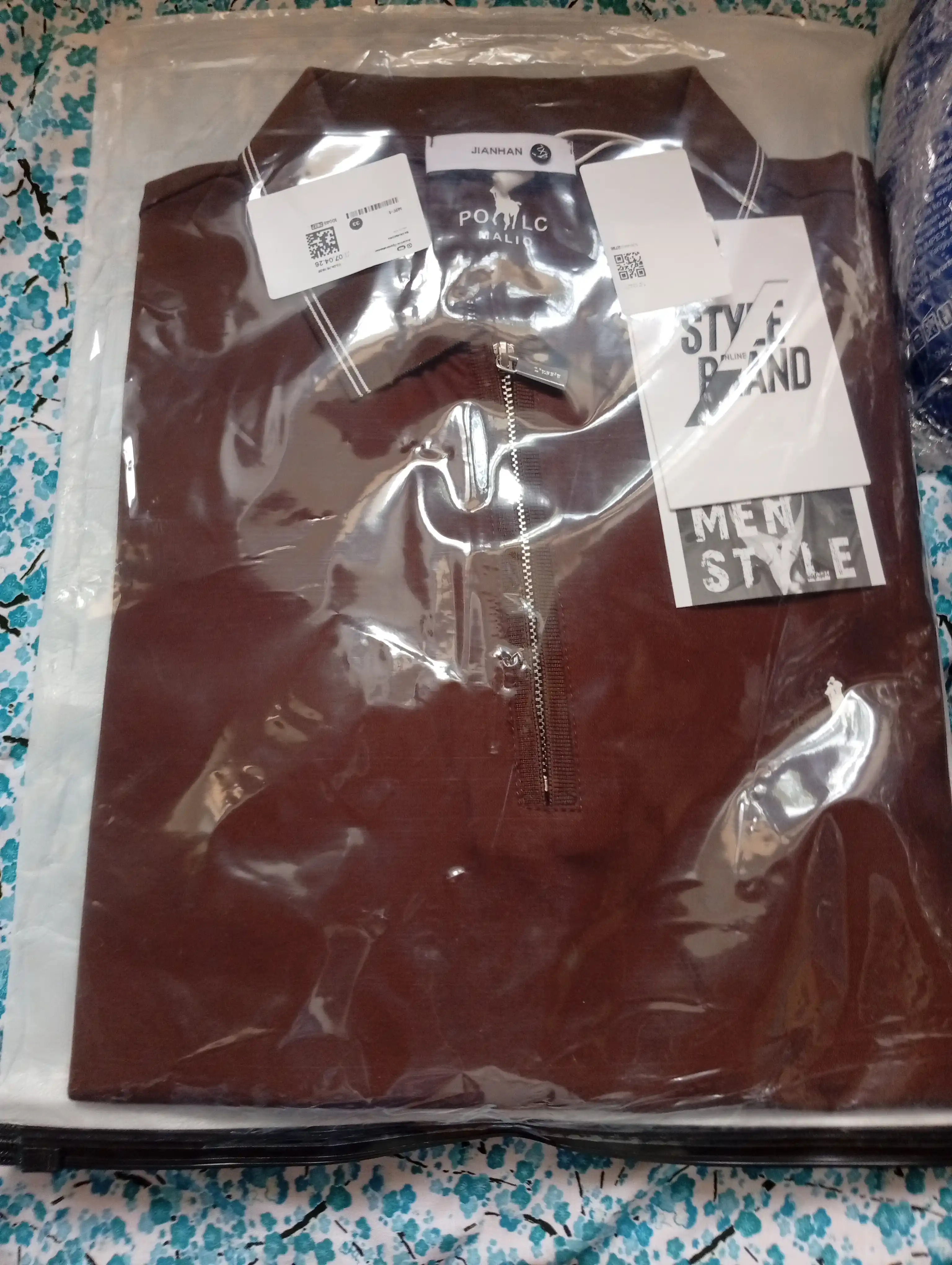 Поло мужское, на молнии, короткий рукав slim fit базовое, классика