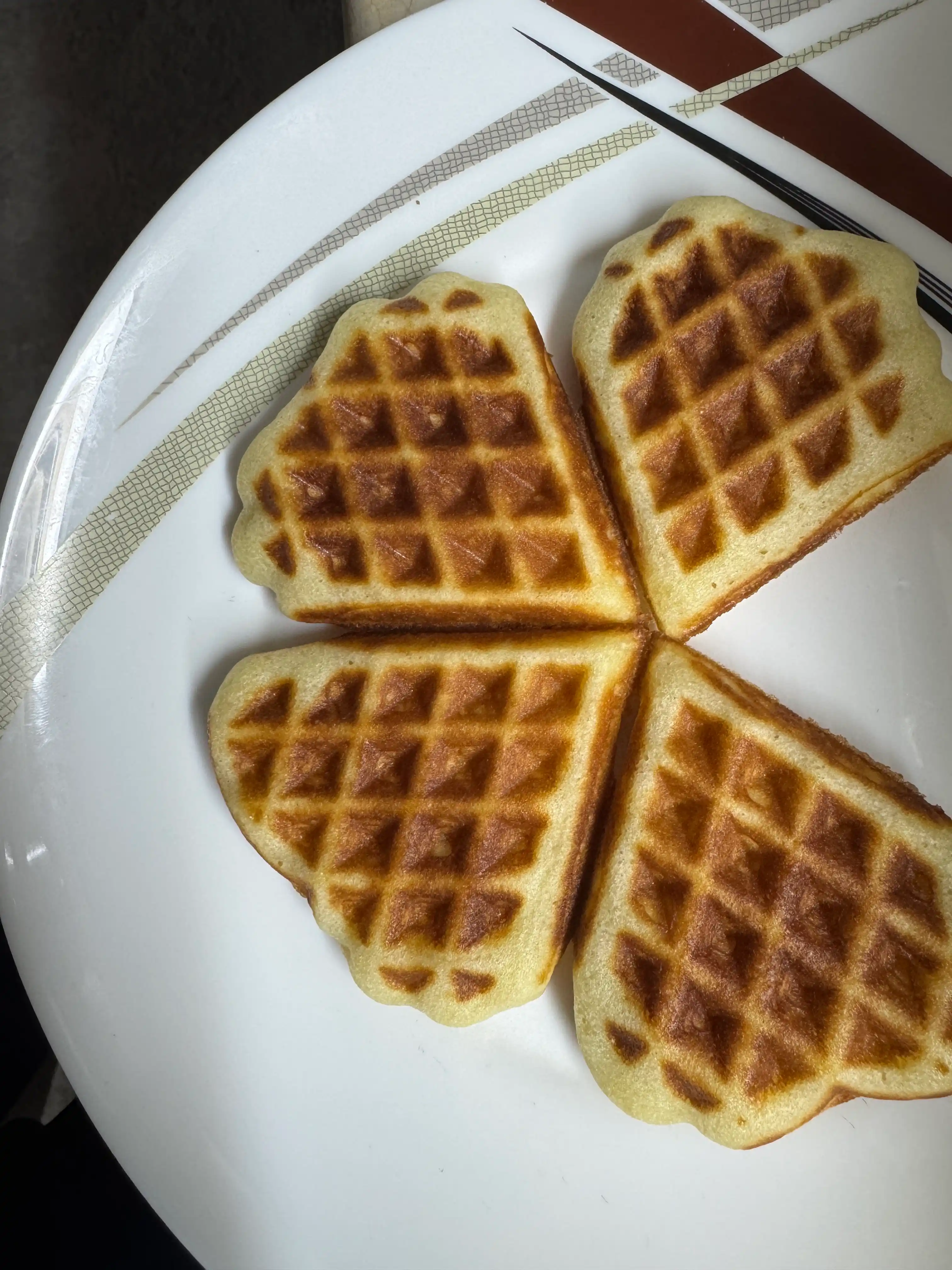 Vafelnitsa+sendvichnitsa+gril, 800-1400Vt, 2 tomon qizish, yopishmaydigan vafli pishirgich
