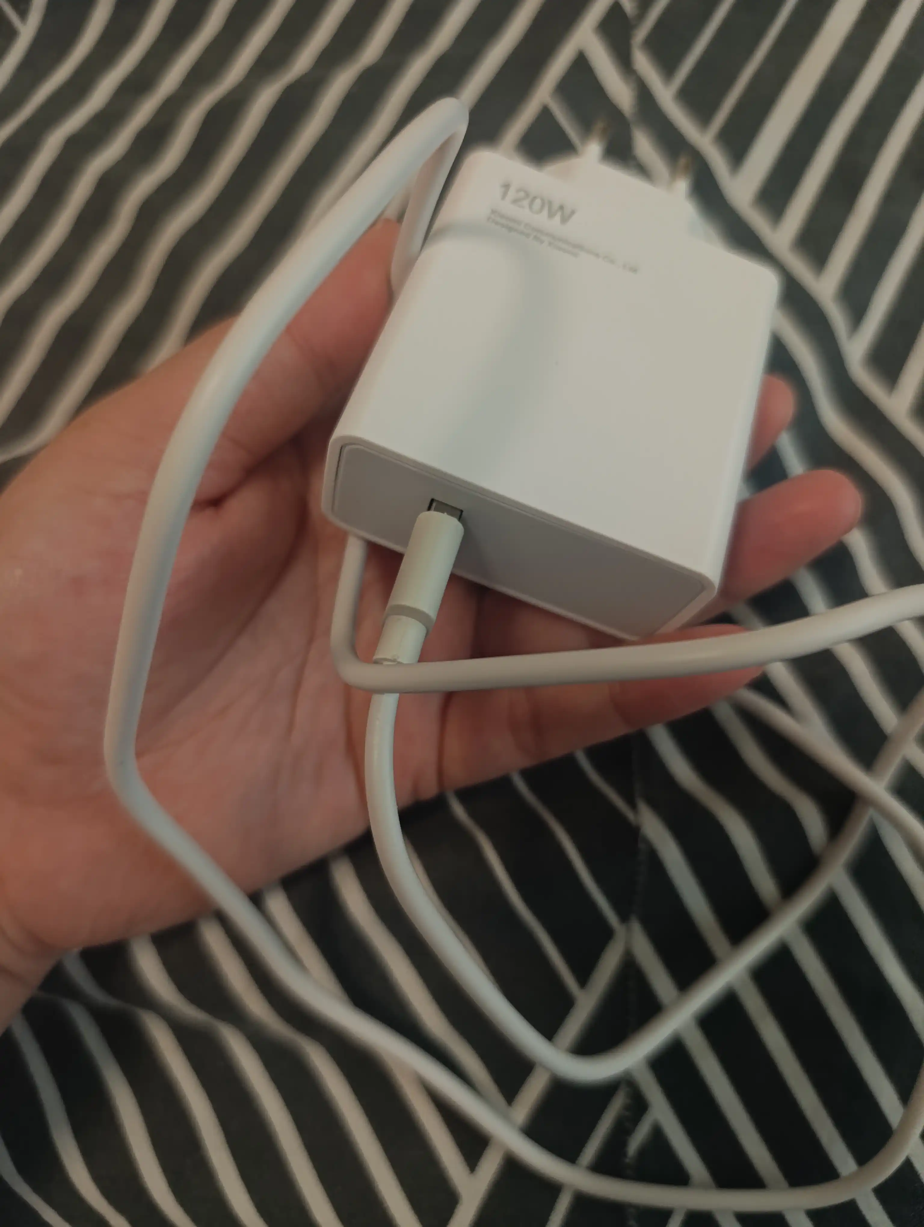 Samsung va Xiaomi Redmi uchun tezkor quvvatlash qurilmasi 120 Vt