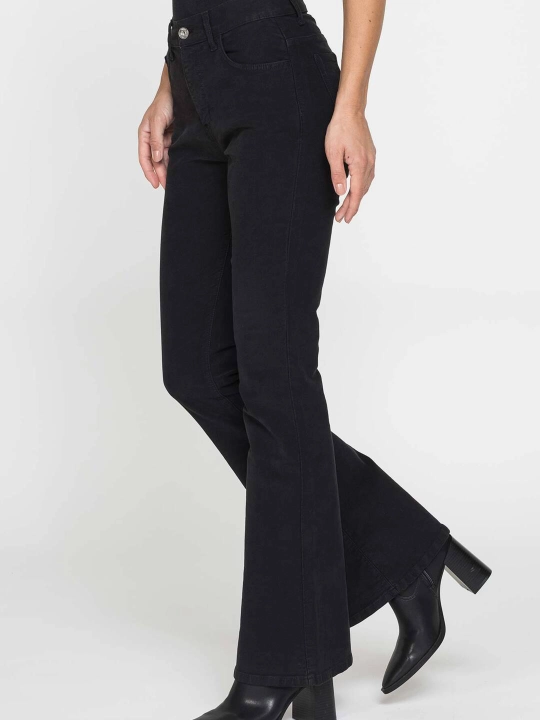 Ayollar jinsi shim Carrera Jeans клёш, yuqori bel