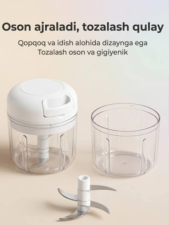 Sabzavot, meva va go‘shtni maydalash uchun qo‘lda ishlatiladigan mini-blender 900 ML - 