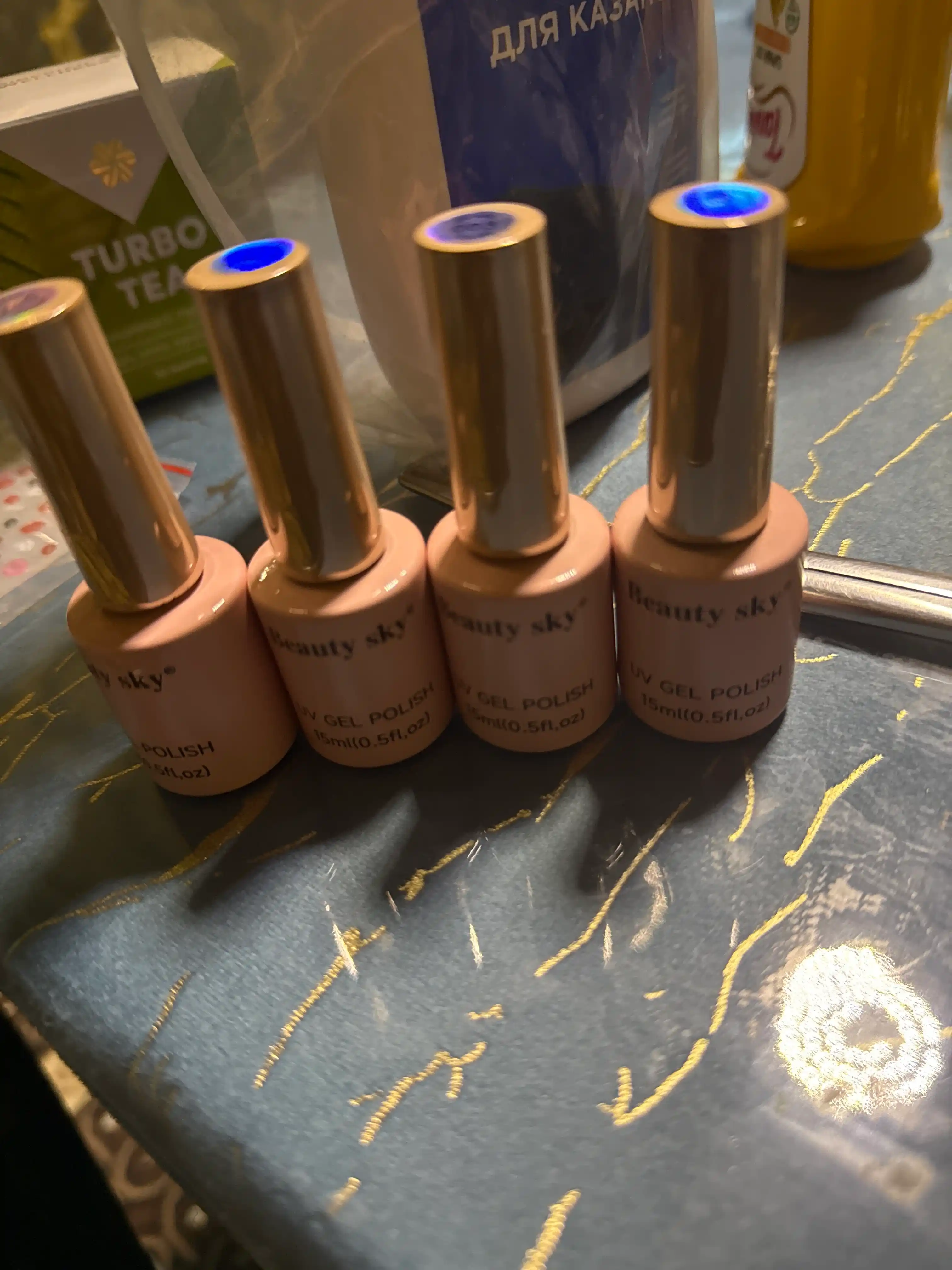 Professional manikyur va pedikyur uchun gel-lak, 40 ta rang, 15 ml