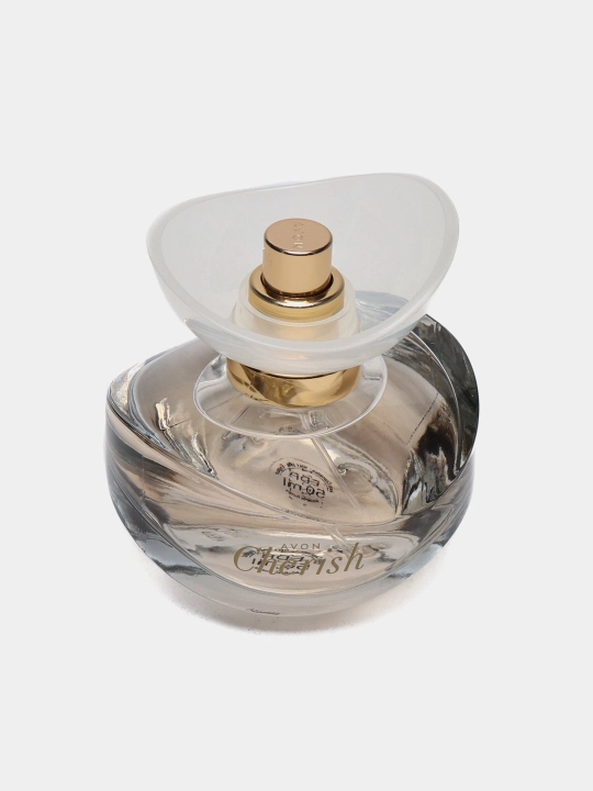 Ayollar uchun parfyumlangan suv Avon Cherish 50 ml – nafis gul-mevali aromat
