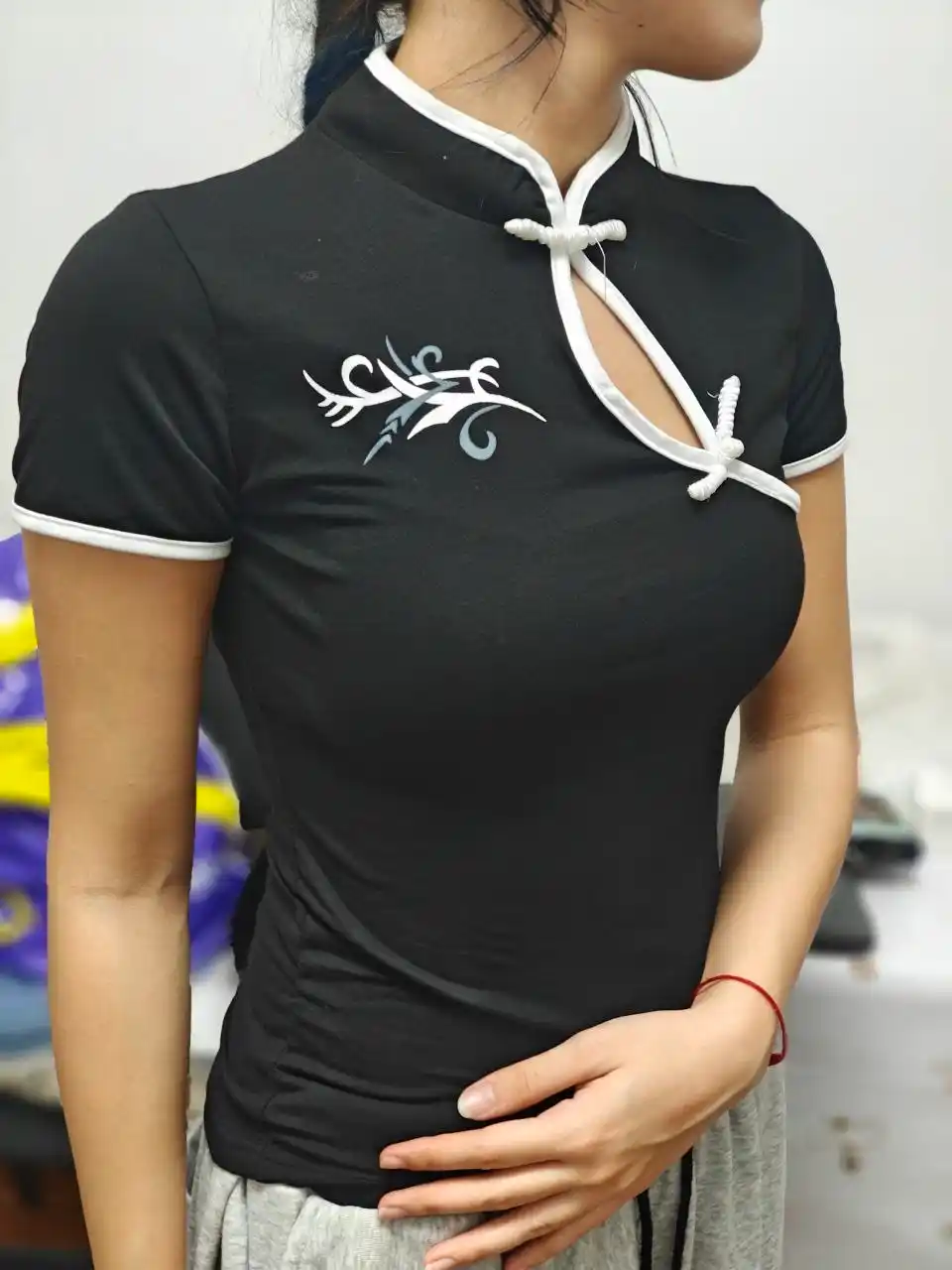 Женский топ в японском стиле, V-образный вырез, slim fit