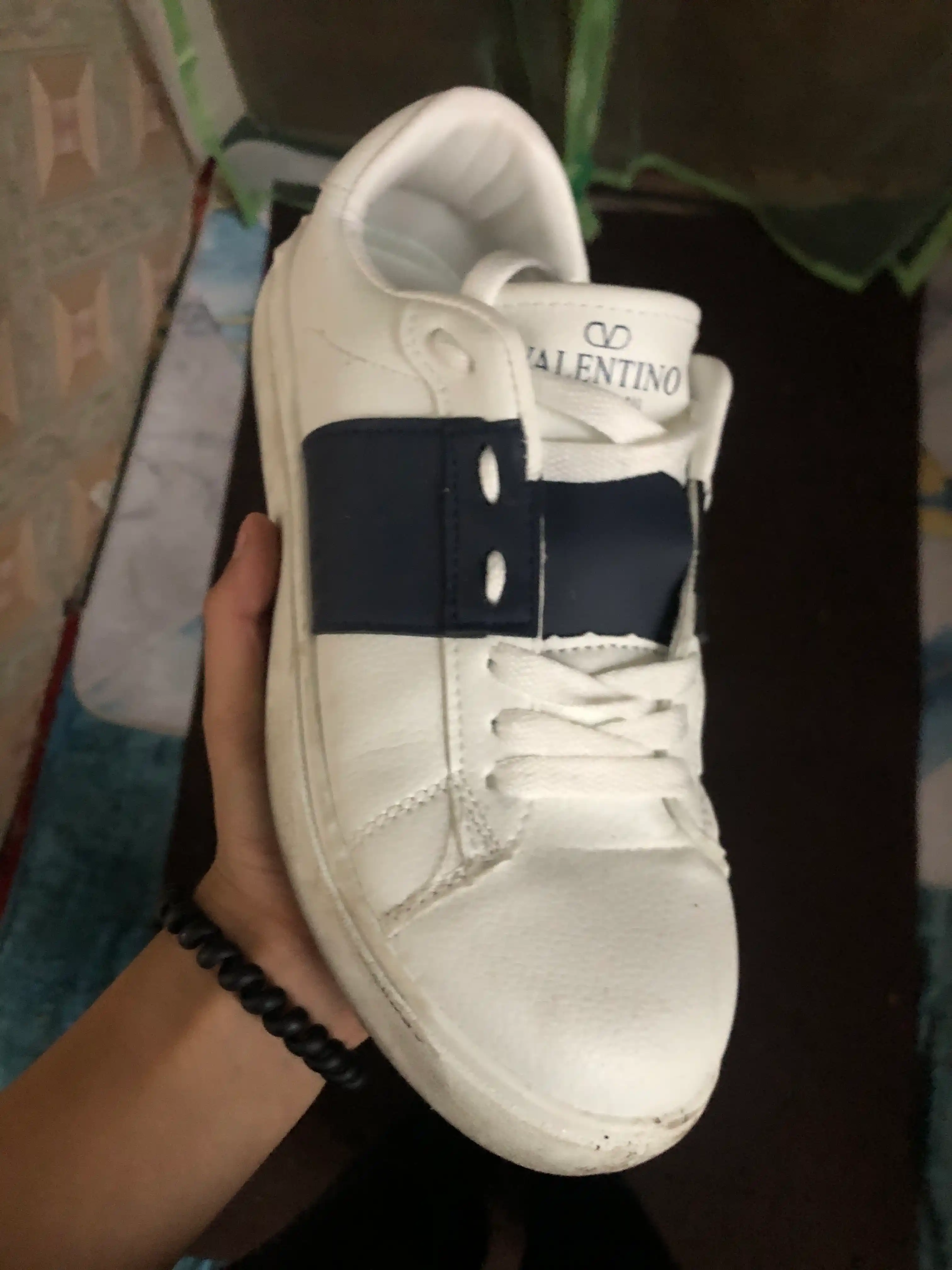 Ayollar va qizlar uchun Valentino Garavani krossovkalari o'lcham 36-40