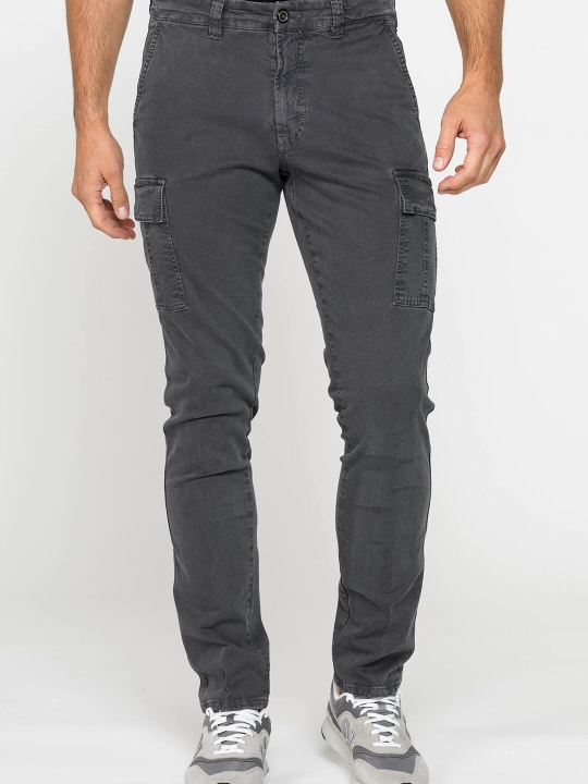Carrera Jeans erkaklar karго shimlari, gabardindan tayyorlangan, toraygan fason - 