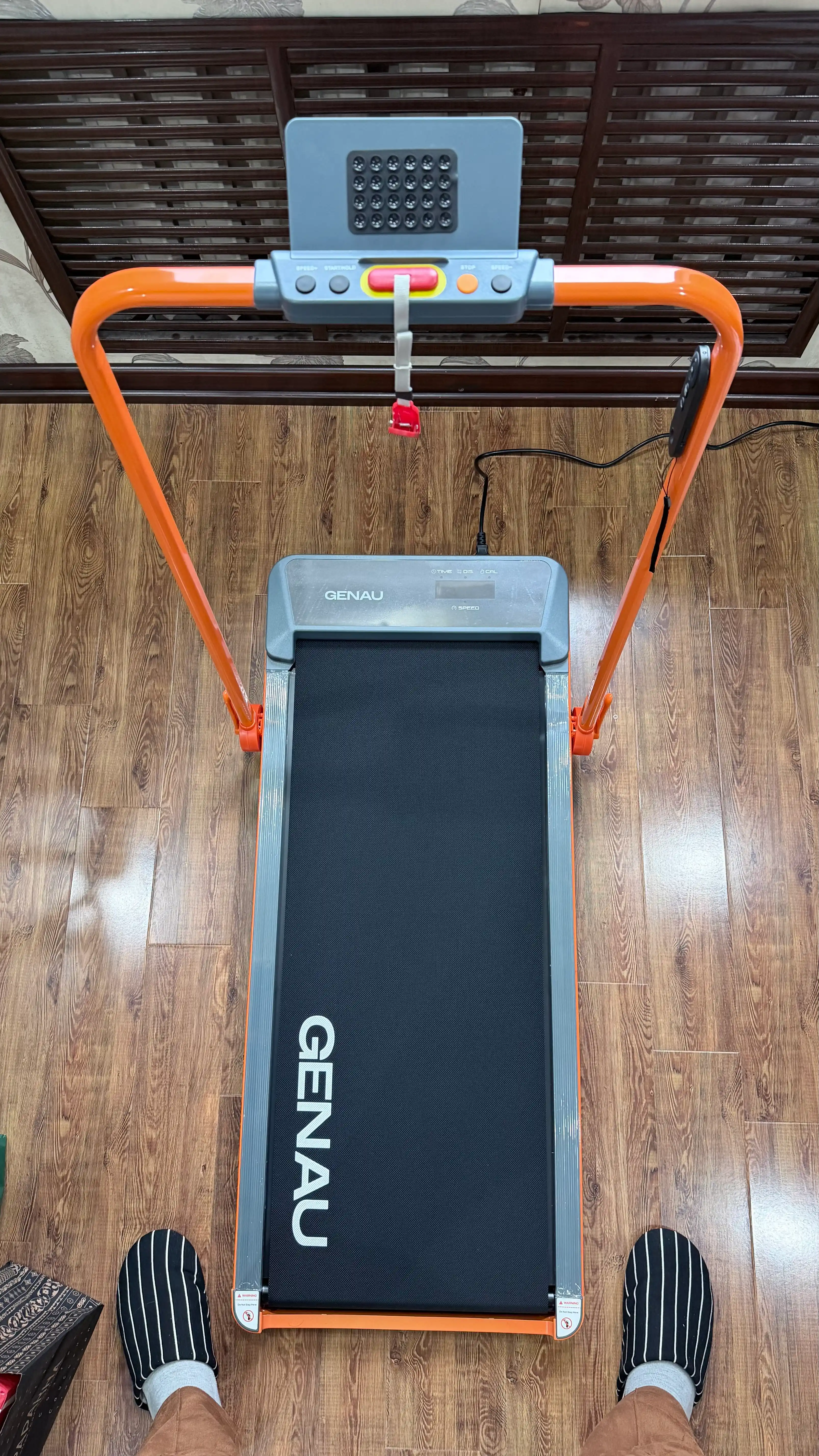 GENAU New Stride X White yugurish yo'lagi, eleketrik, 110 kg gacha *RT2-19C