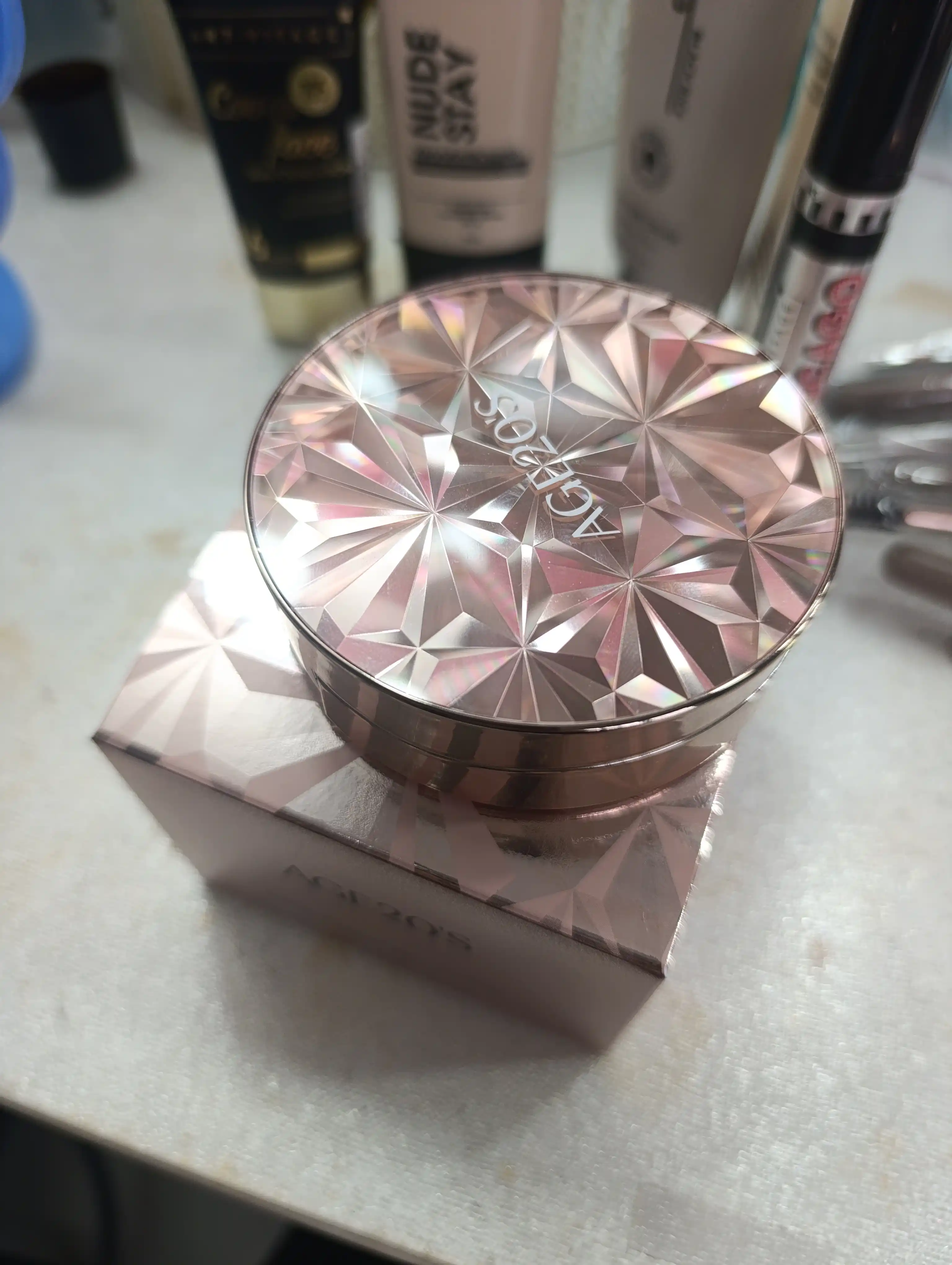Кушон AGE 20's Essence Cover Pact Latte SPF50+