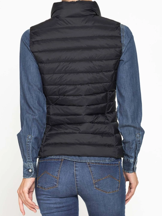 Ayollar jiletkasi Carrera Jeans, Italiya